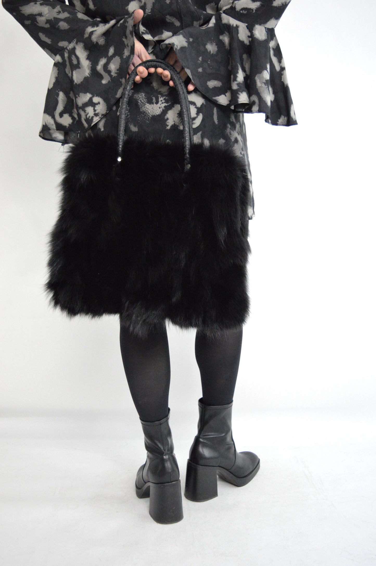 Real Fox Fur Leather Handbag: Fluffy Black Portfolio Bag