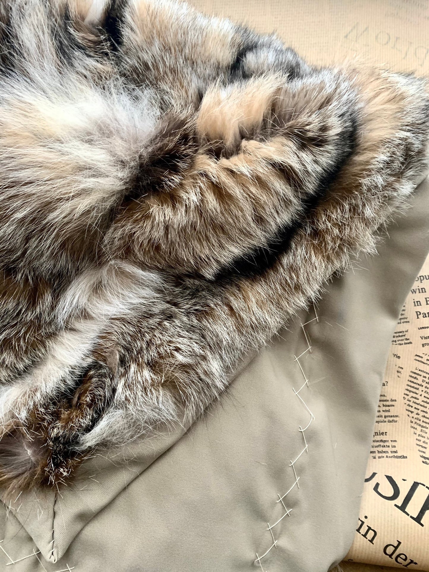 Real Fox Fur Throw Blanket: Luxury Bedspread, Warm Deco (82.61x45.2 inches)