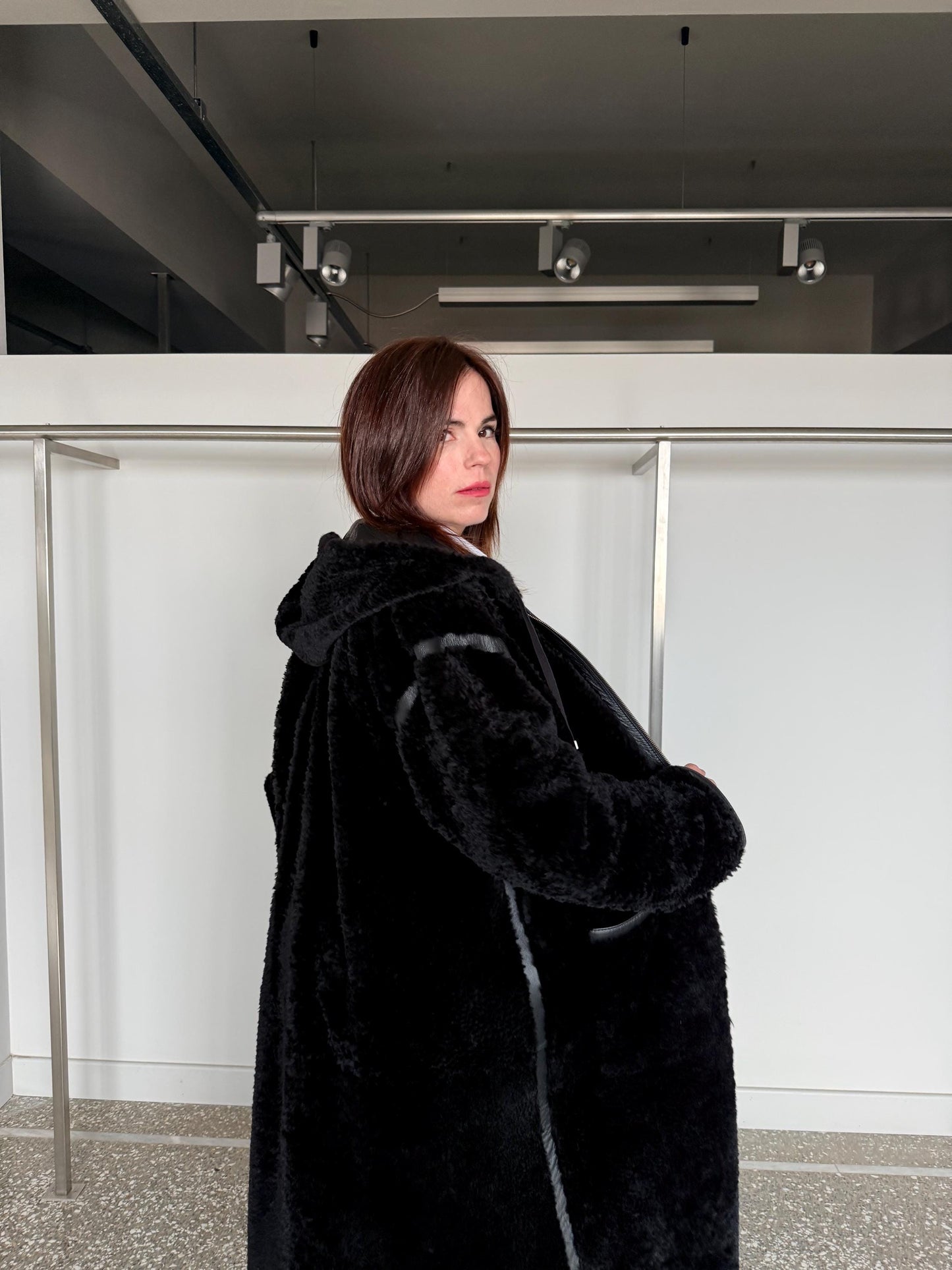 Handmade hooded merino shearling . Black leather sheepskin coat: Super warm and soft Sheepskin stroller wit zip closure.