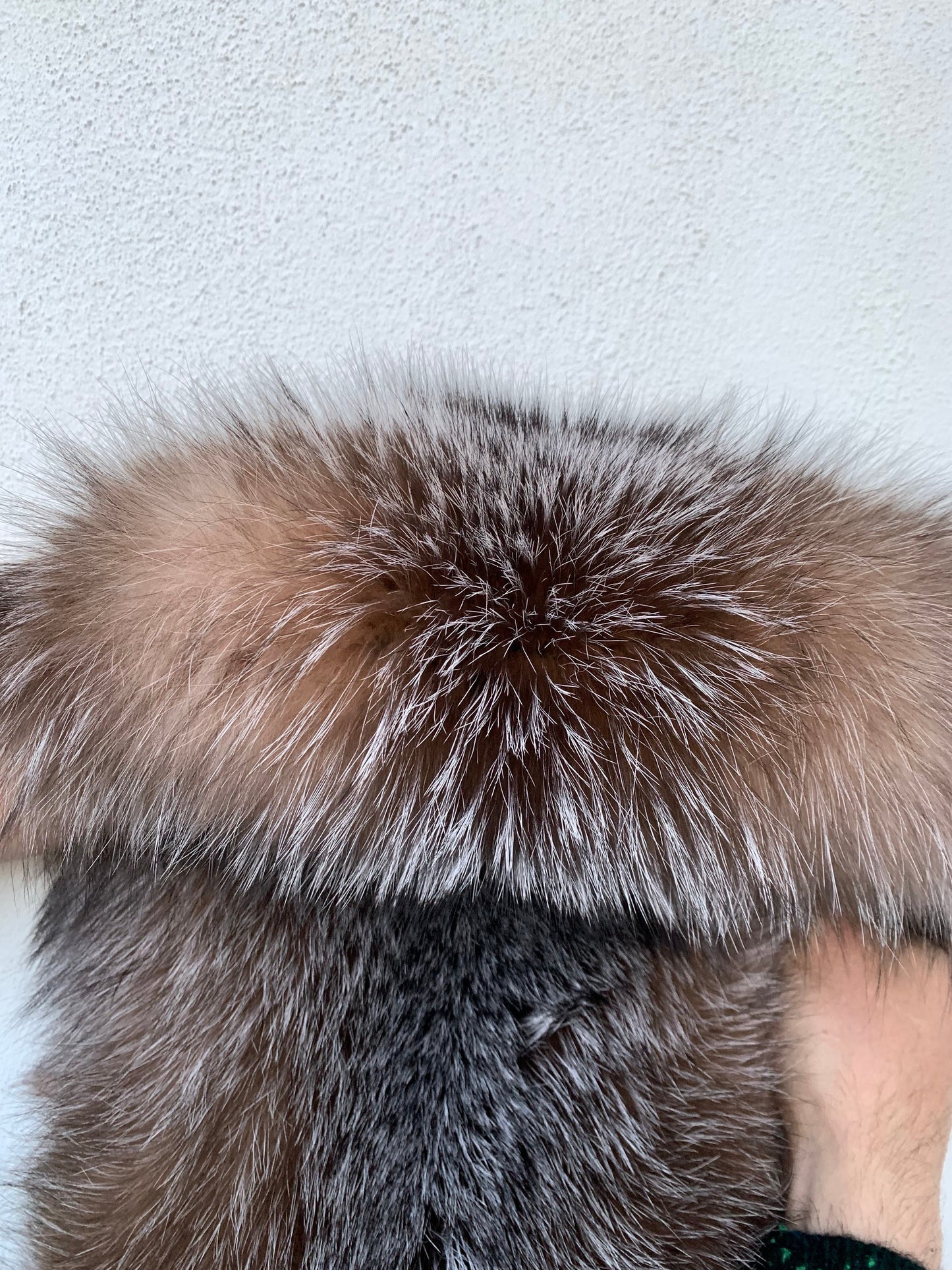 Genuine Crystal Fox Fur Pelt: Luxury DIY Craft skin from saga auction.