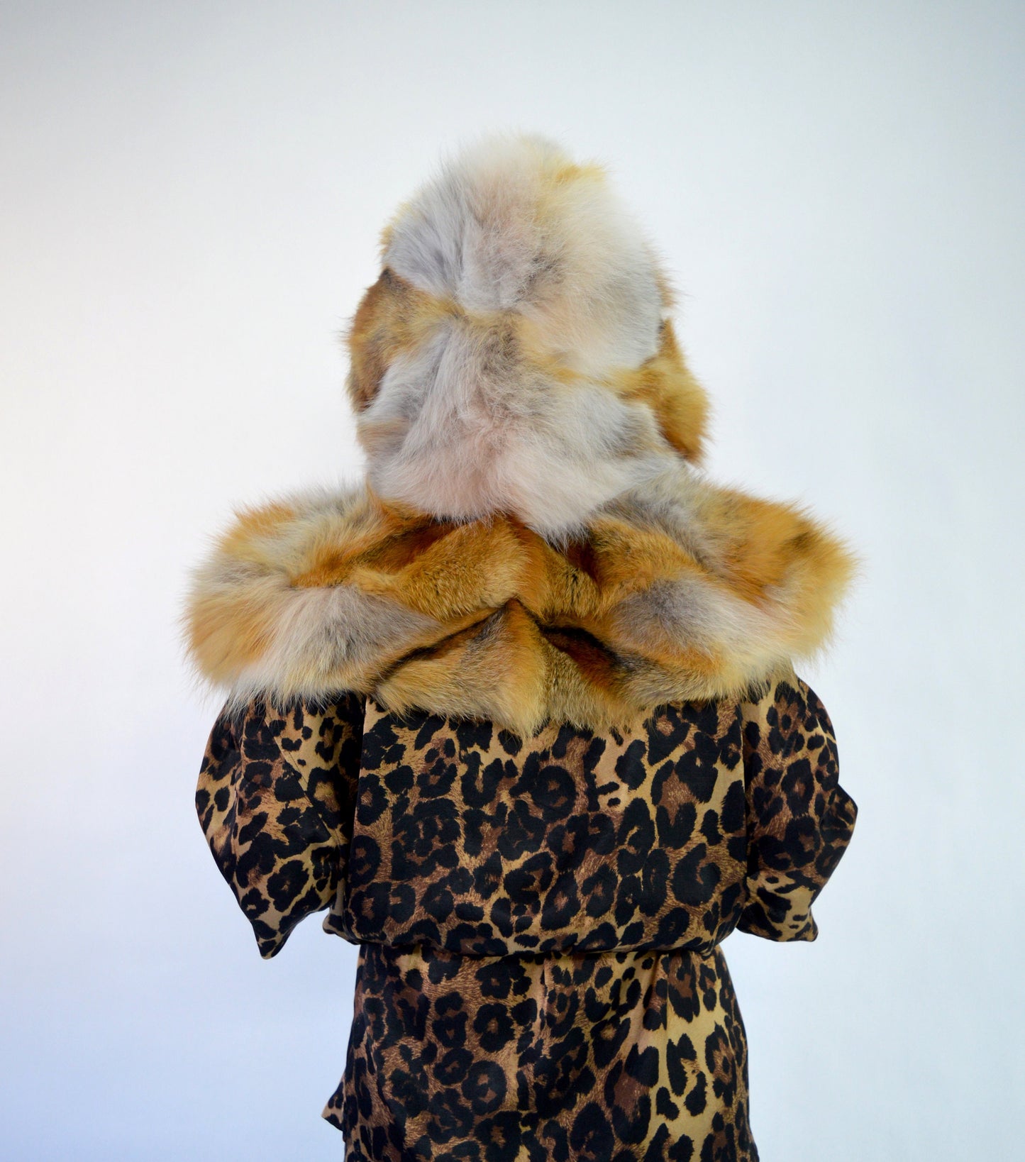 Red Fox Fur Hooded Cape: Genuine Fur Pelt, Strass Closure
