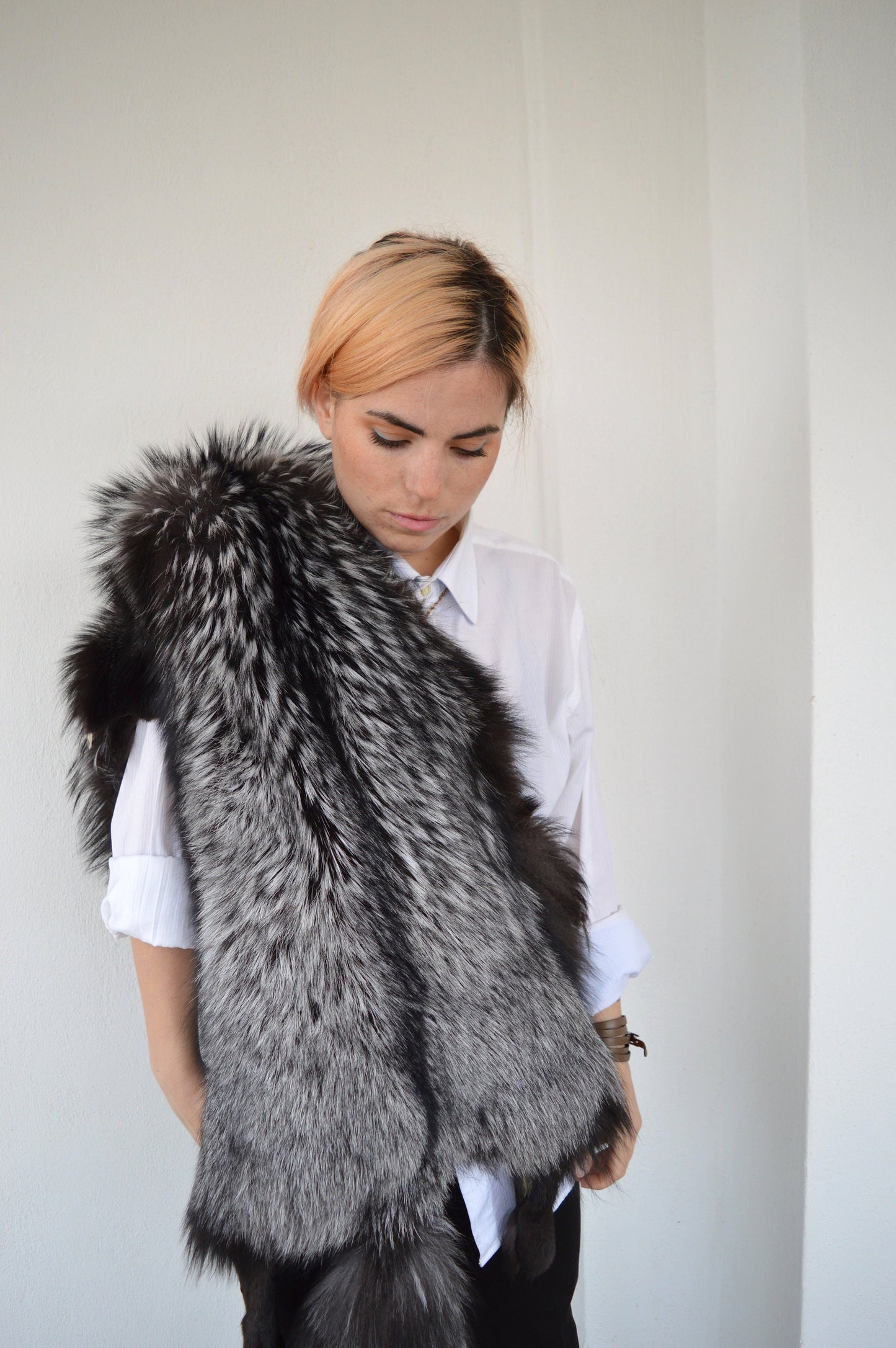Genuine Silver Fox Fur Pelt: Luxury DIY Craft Material fox skin, Saga assured.