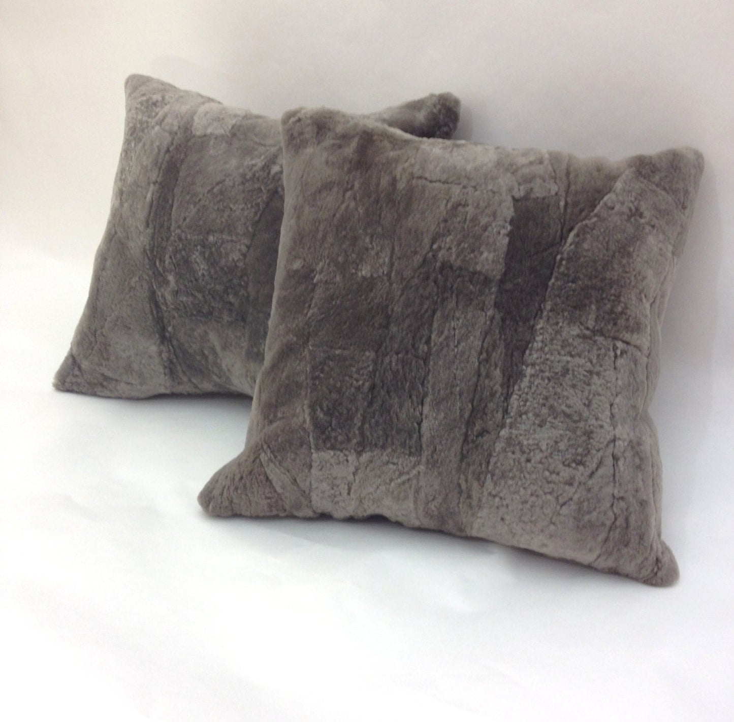 Shearling Fur Pillow Cover: Sheepskin Decorative Pillow, 45x45 cm