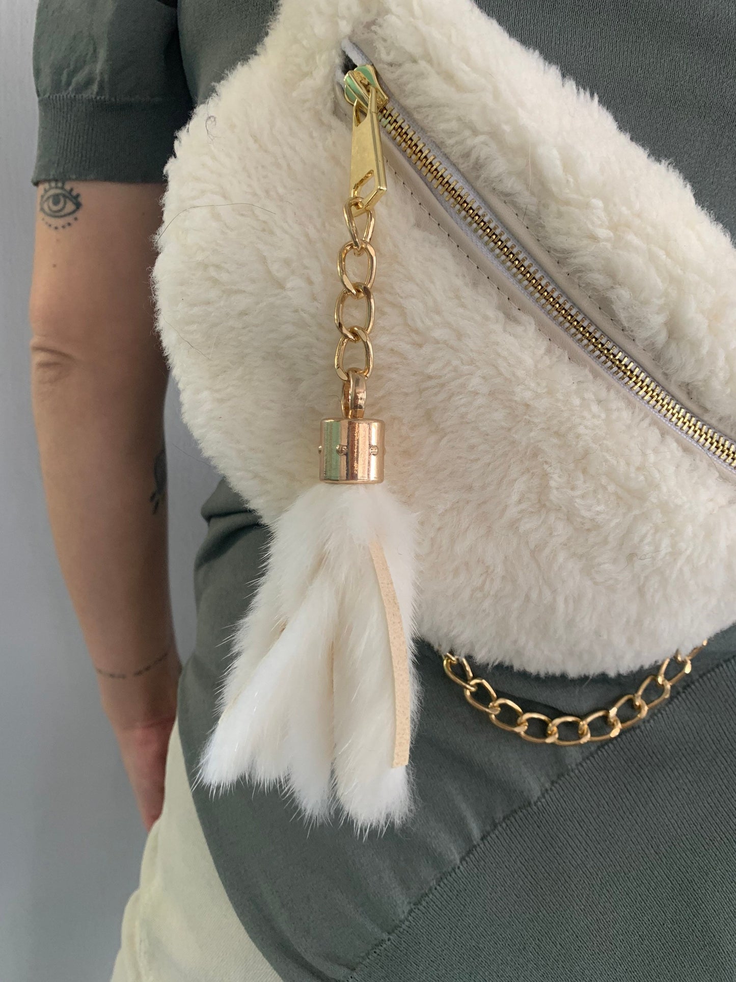 White Sheepskin Fur Bumbag: Multi-Wearable Shearling Fanny Bag