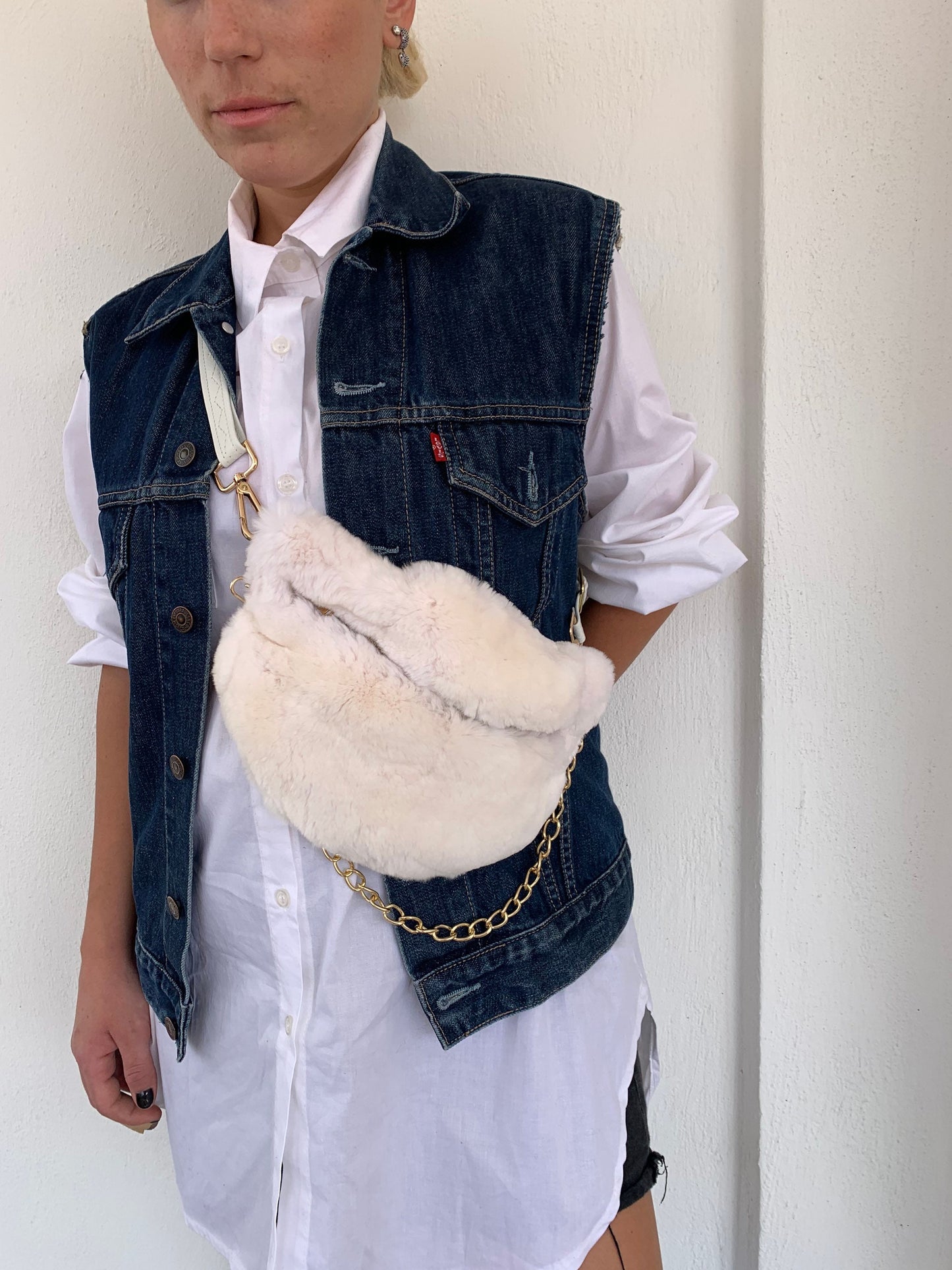 White Rabbit Fur Bumbag with Chain: Luxury Fanny Bag