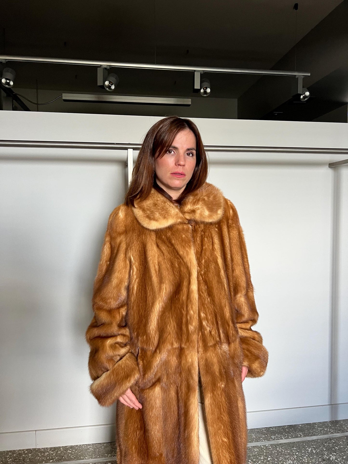 Handmade Golden Mink Fur Coat: Full Length Luxury Saga Stroller