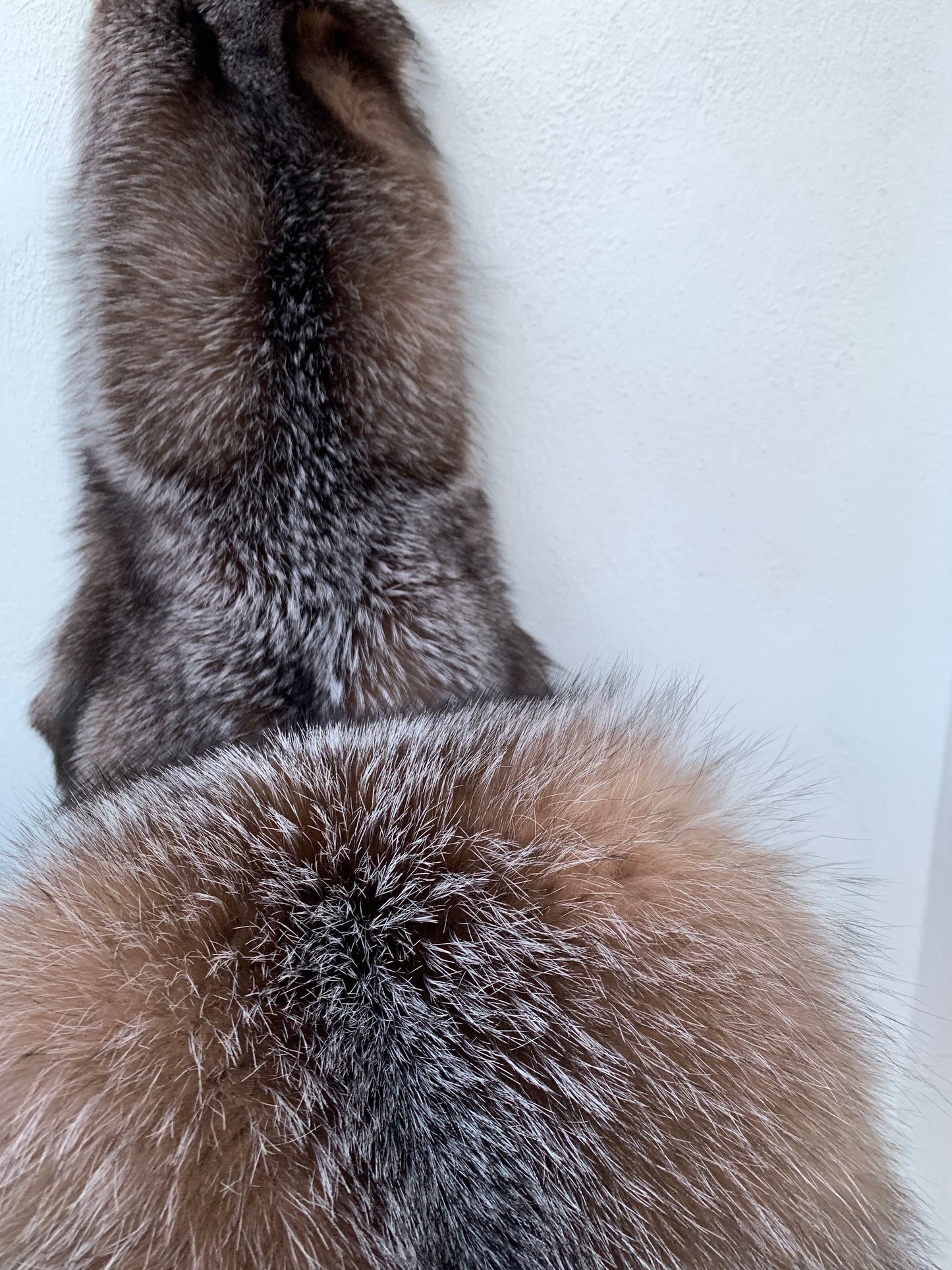 Genuine Crystal Fox Fur Pelt: Luxury DIY Craft skin from saga auction.