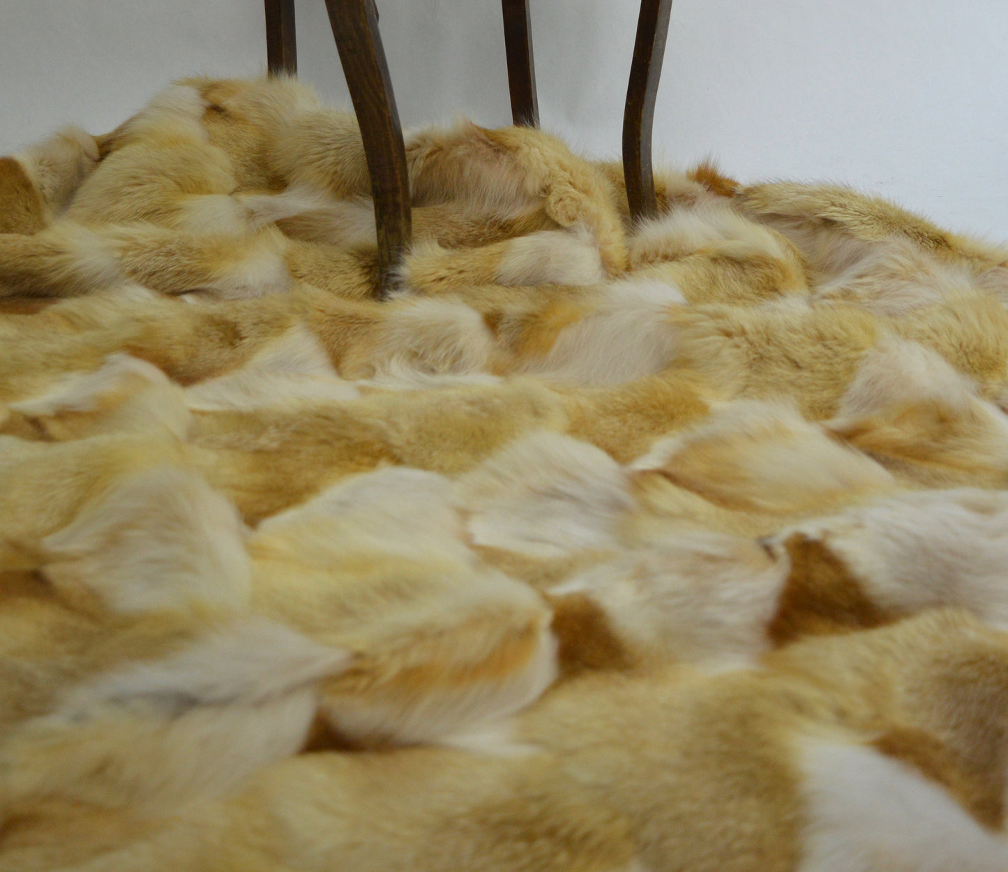 Real Fox Fur Throw Blanket: Decorative Fur Rug, Velour Lining