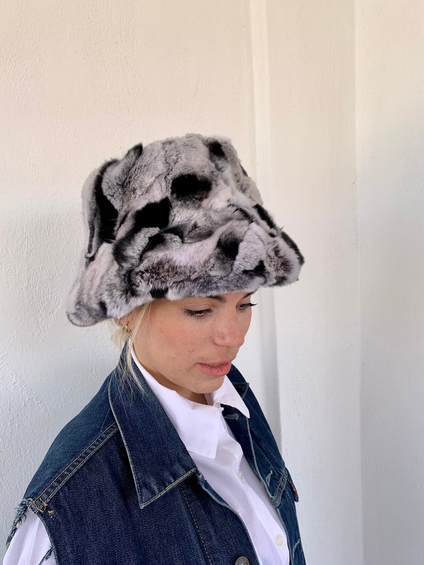 Rex Rabbit Fur Bucket Hat: Black & Grey Fisherman Style