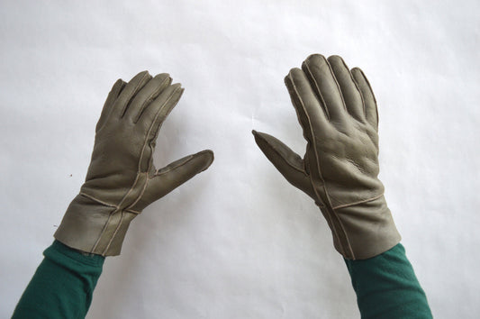 Shearling Fur Mittens: Unisex Sheepskin Gloves, Luxury Winter Gift