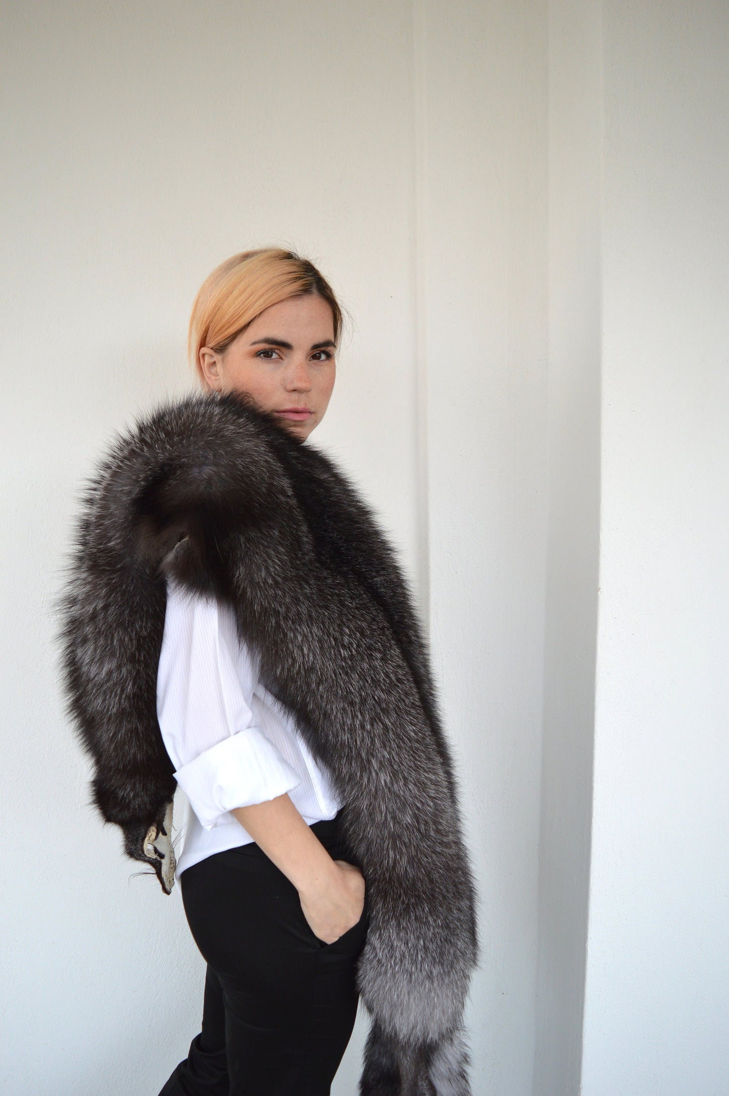 Genuine Saga Frost Fox Fur Pelt: Luxury DIY Craft Material
