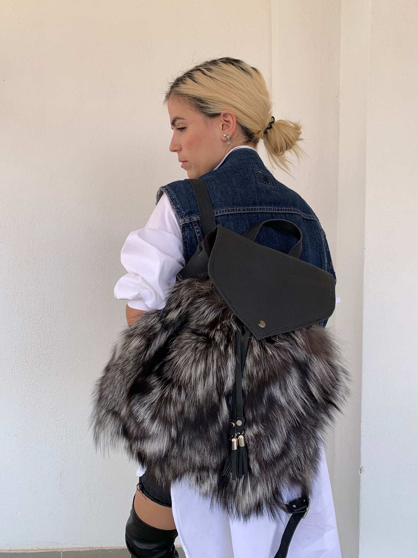 Real Leather & Silver Fox Fur Backpack: Adjustable Straps