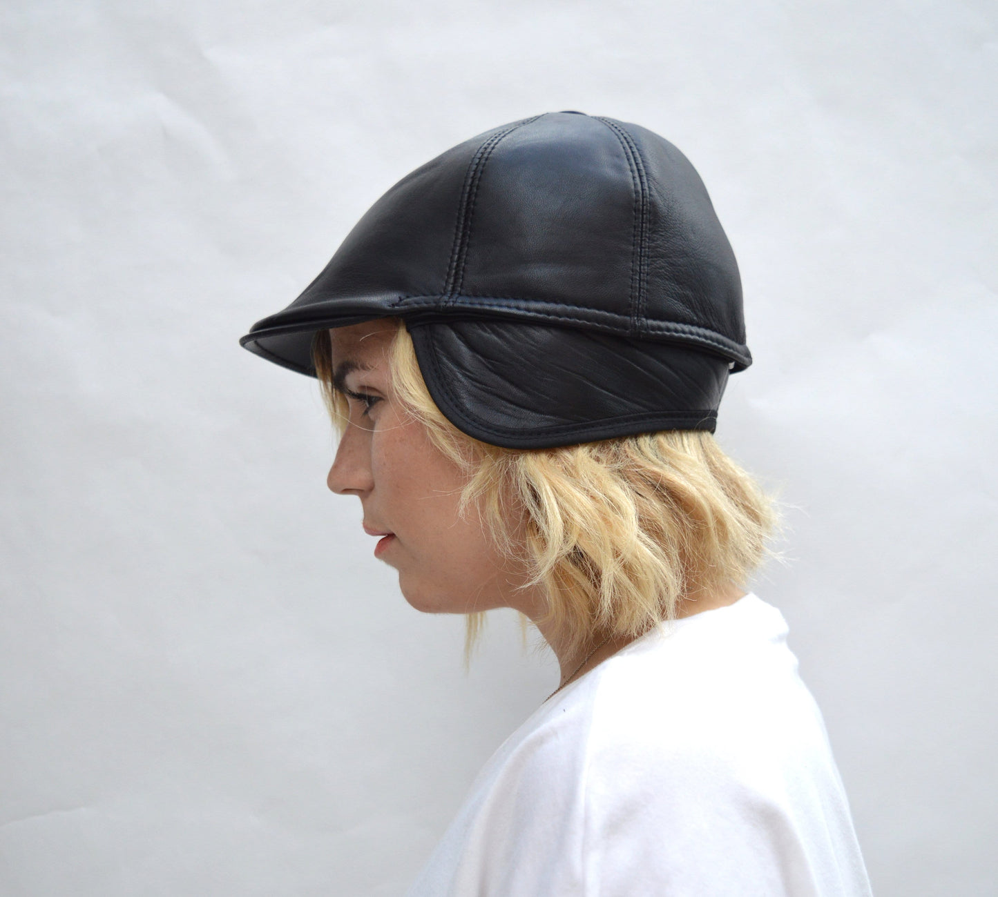 Leather Equestrian Cloche Hat: Cowhide Riding Cap with Velour Lining