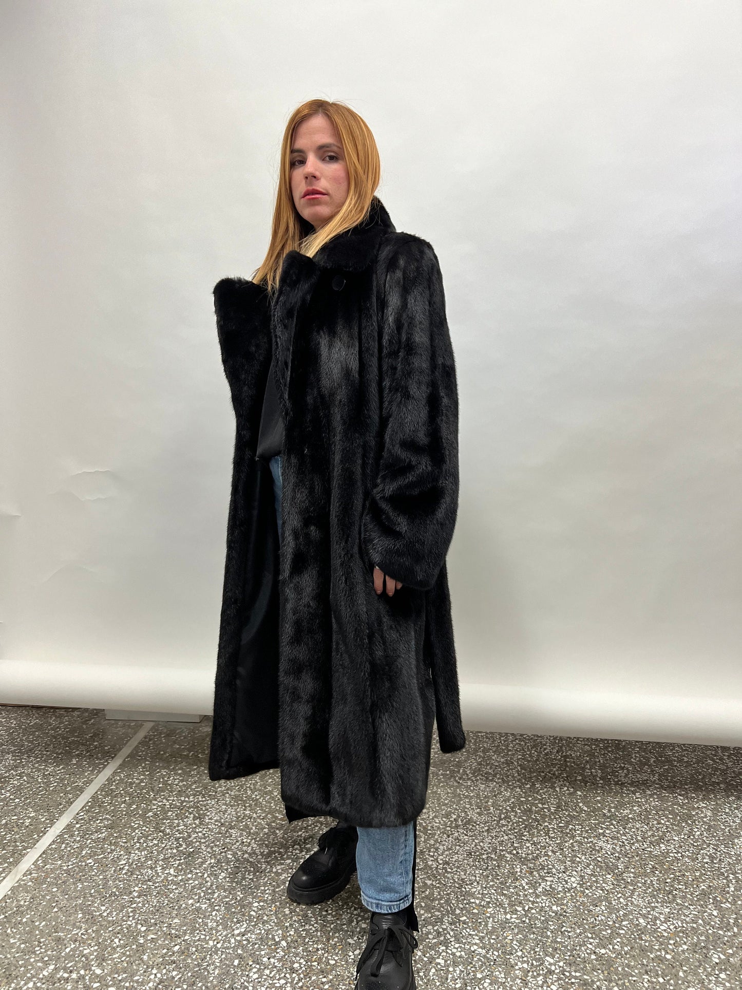 Black Saga Mink Fur Coat with Belt, Luxury Texture