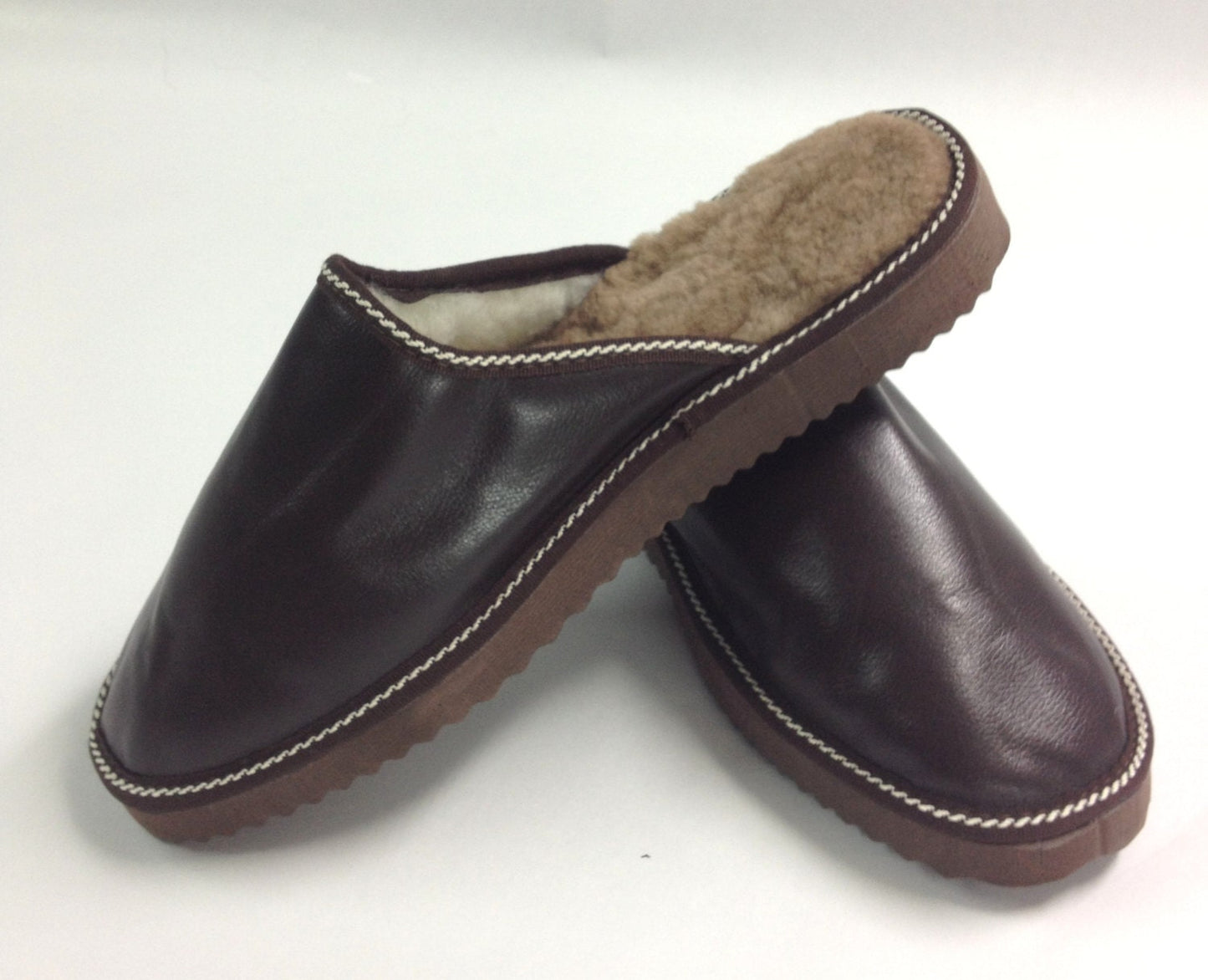 Genuine shearling slippers for men.