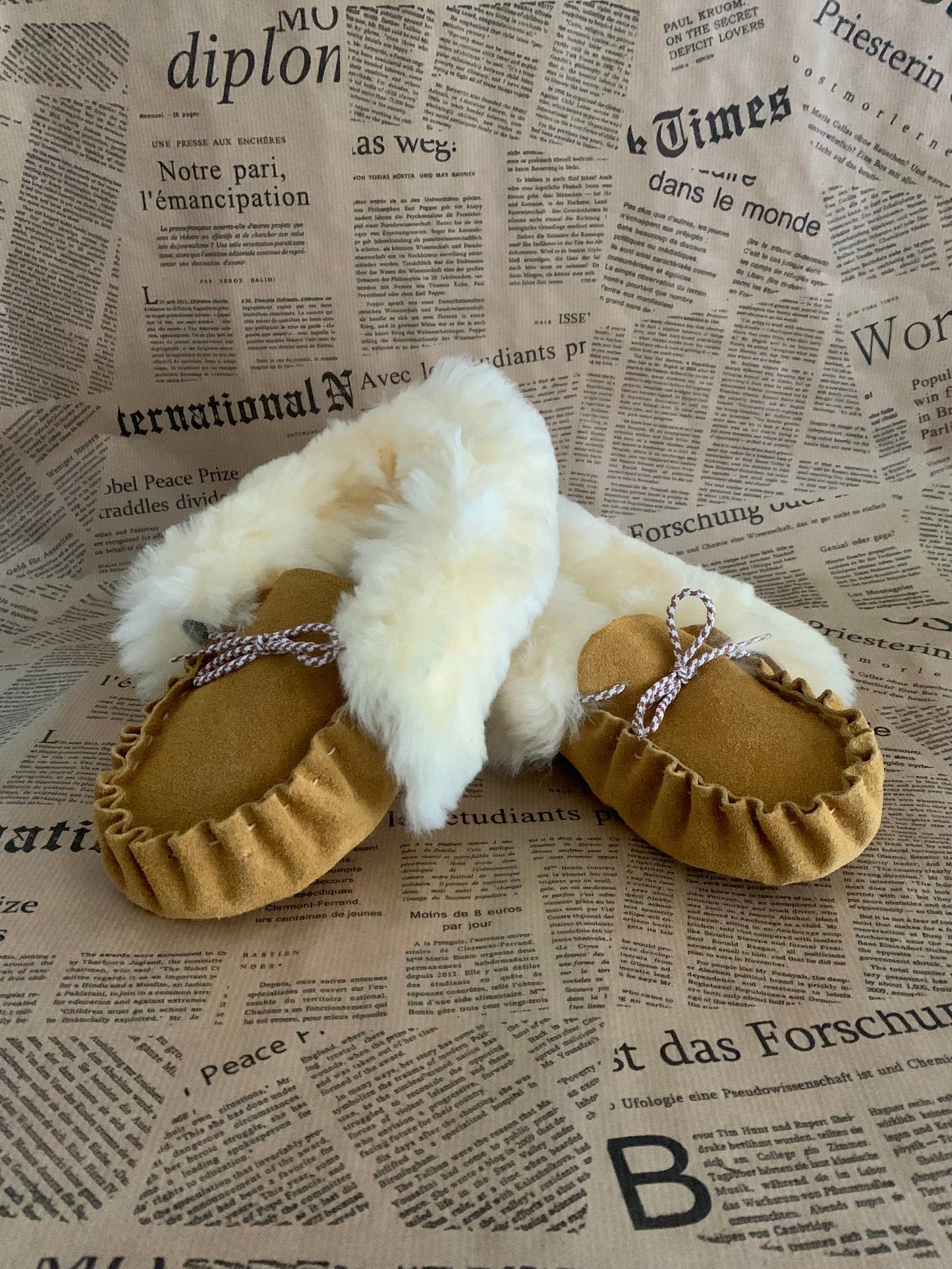 Shearling Fur Slippers: Women's Genuine Sheepskin Leather Shoes