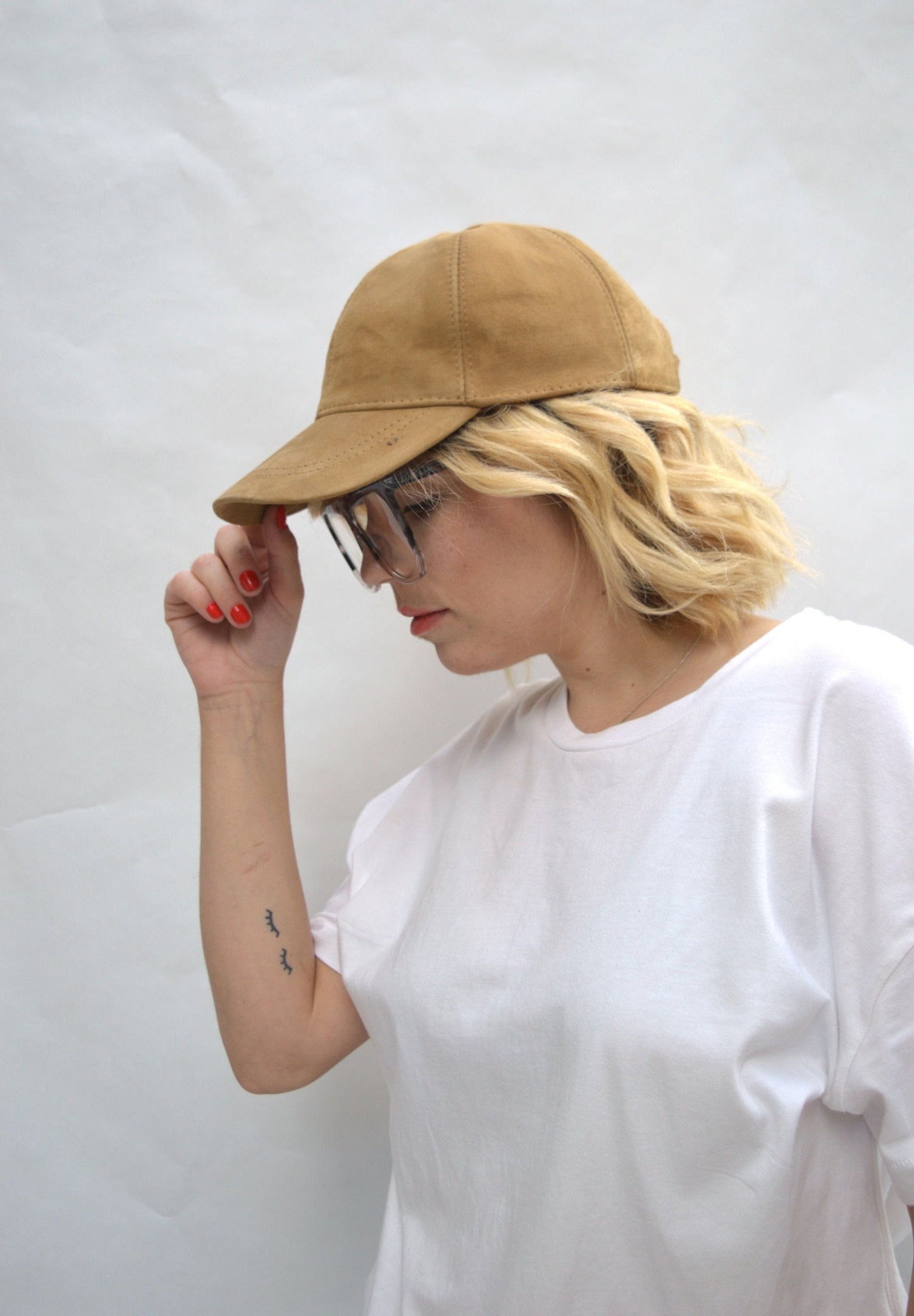 Genuine Suede Leather Cap: Adjustable Cowhide Jockey Hat