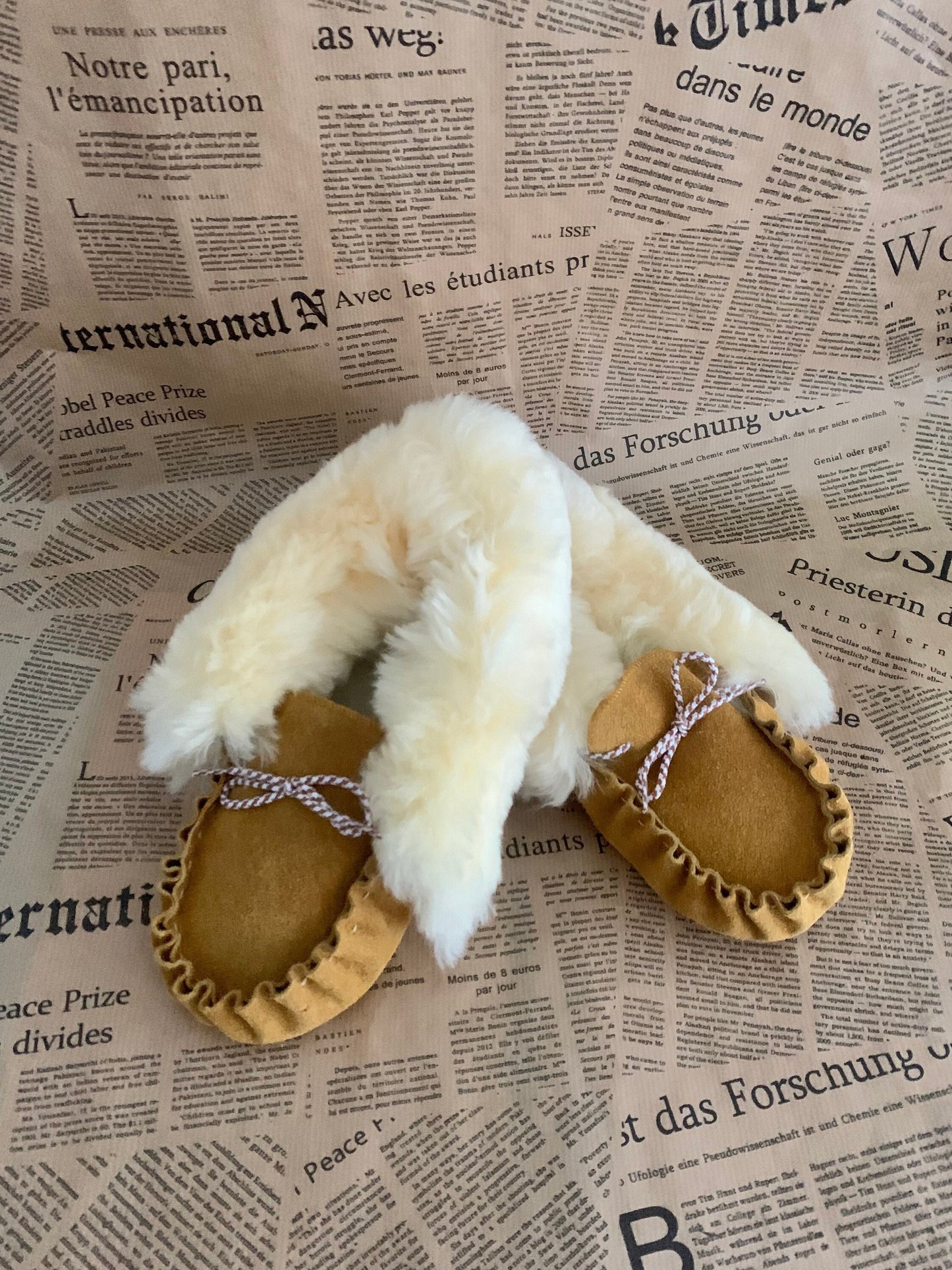 Shearling Fur Slippers: Women's Genuine Sheepskin Leather Shoes