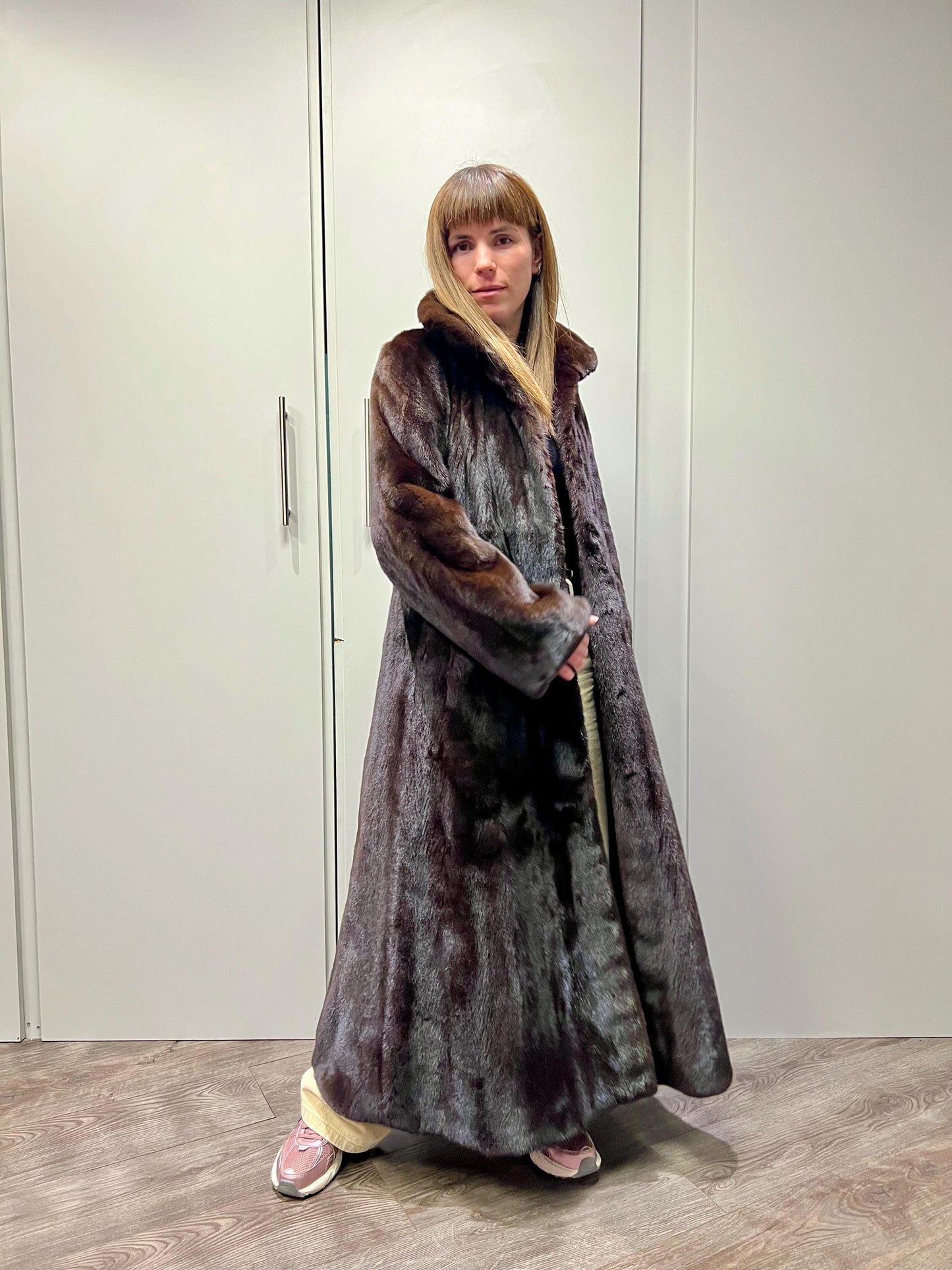 Handmade Mahogany Mink Fur Long Coat: Godet Style, Luxury Gift