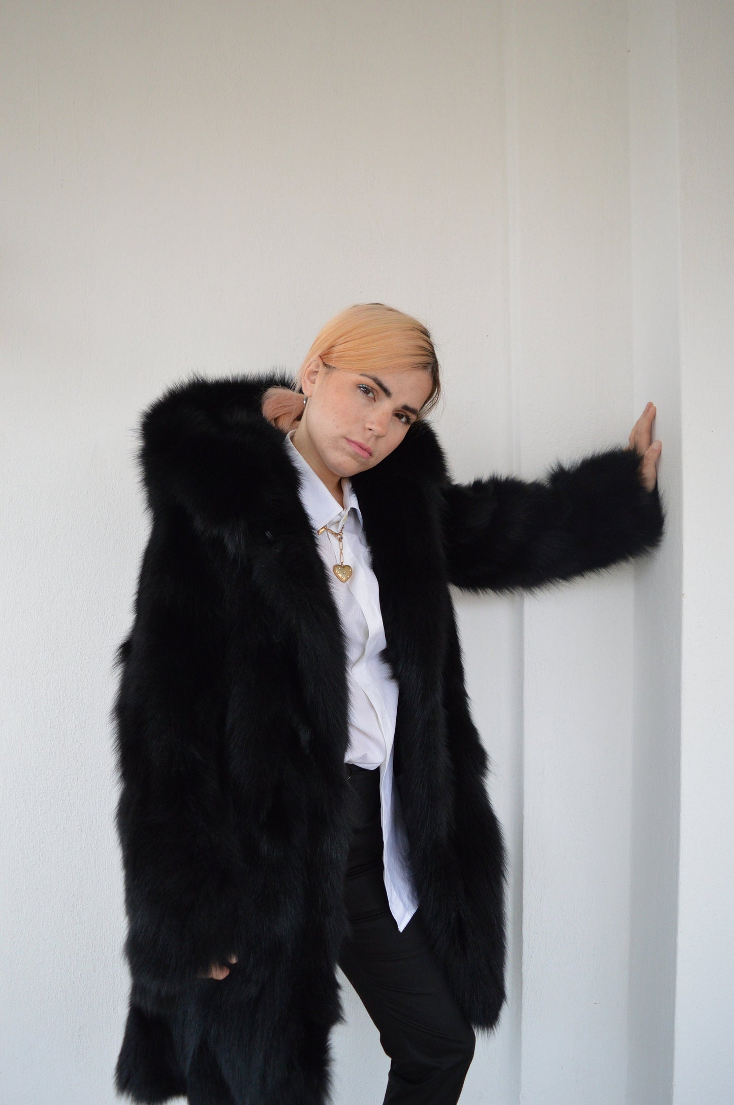 Handmade Black Fox Fur Hooded Coat: Luxury Winter Stroller