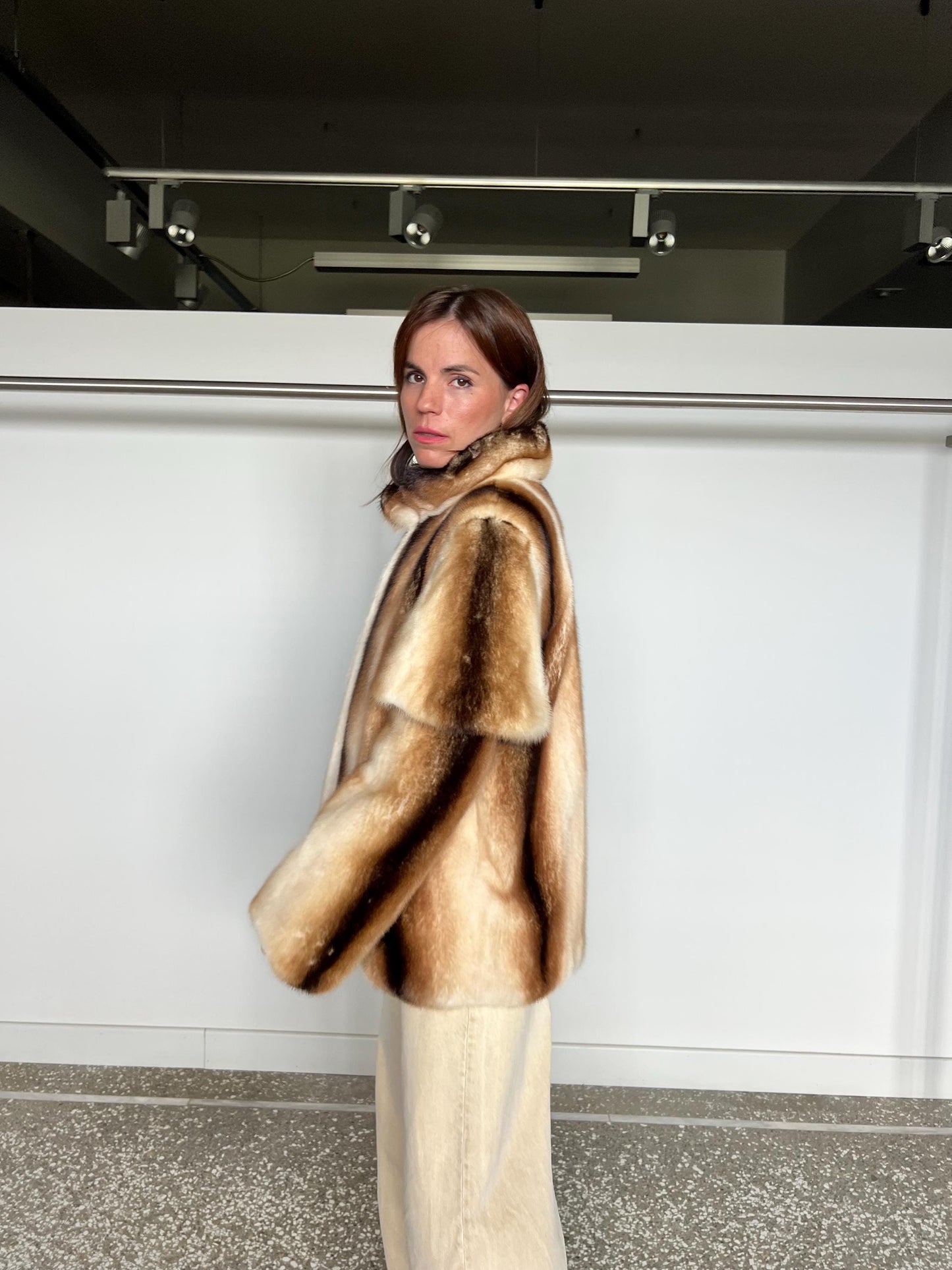 Handmade Beige Mink Fur Jacket with Removable Sleeves