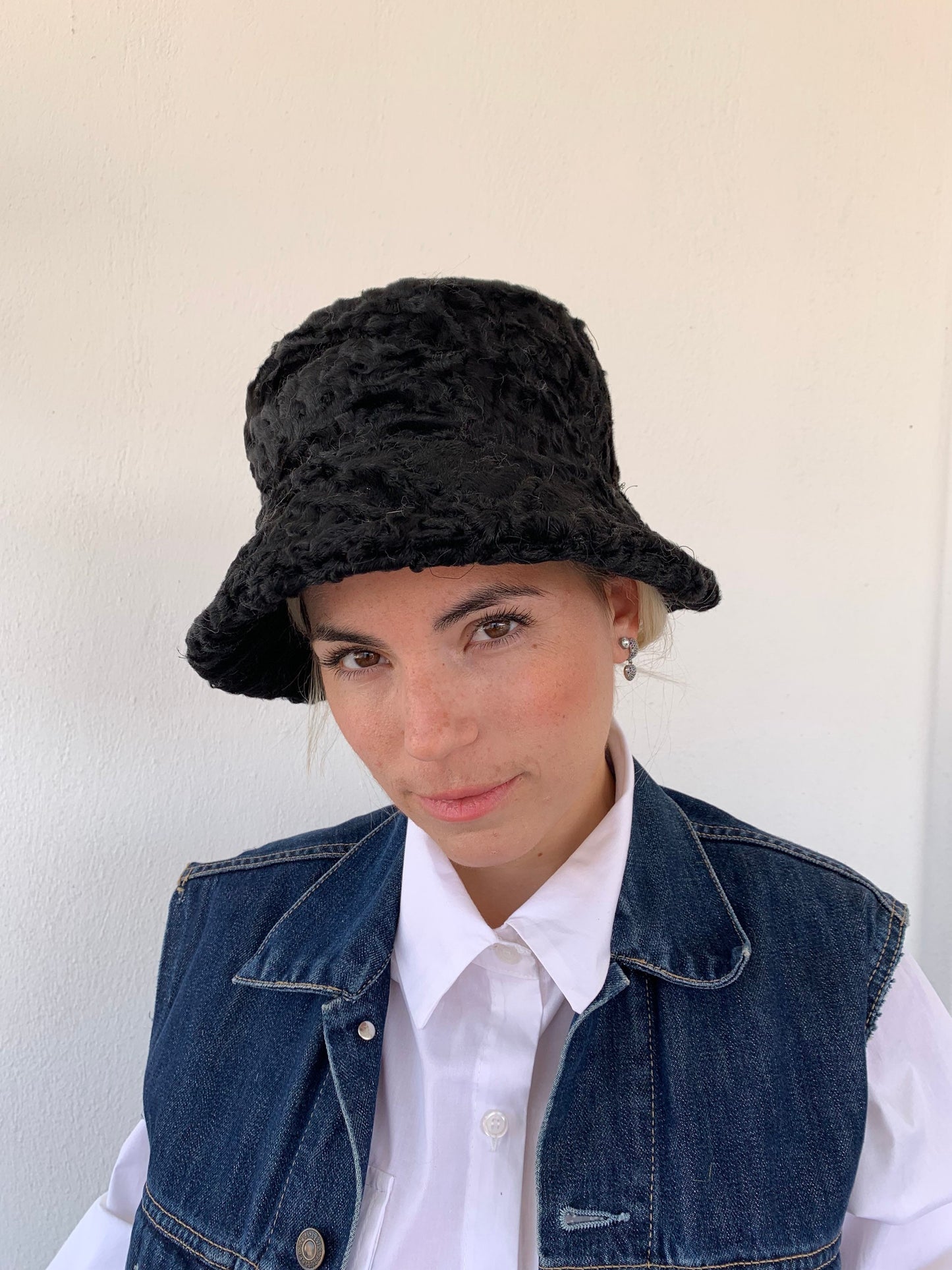 Swakara Lamb Fur Bucket Hat: Black Fisherman's Warmer