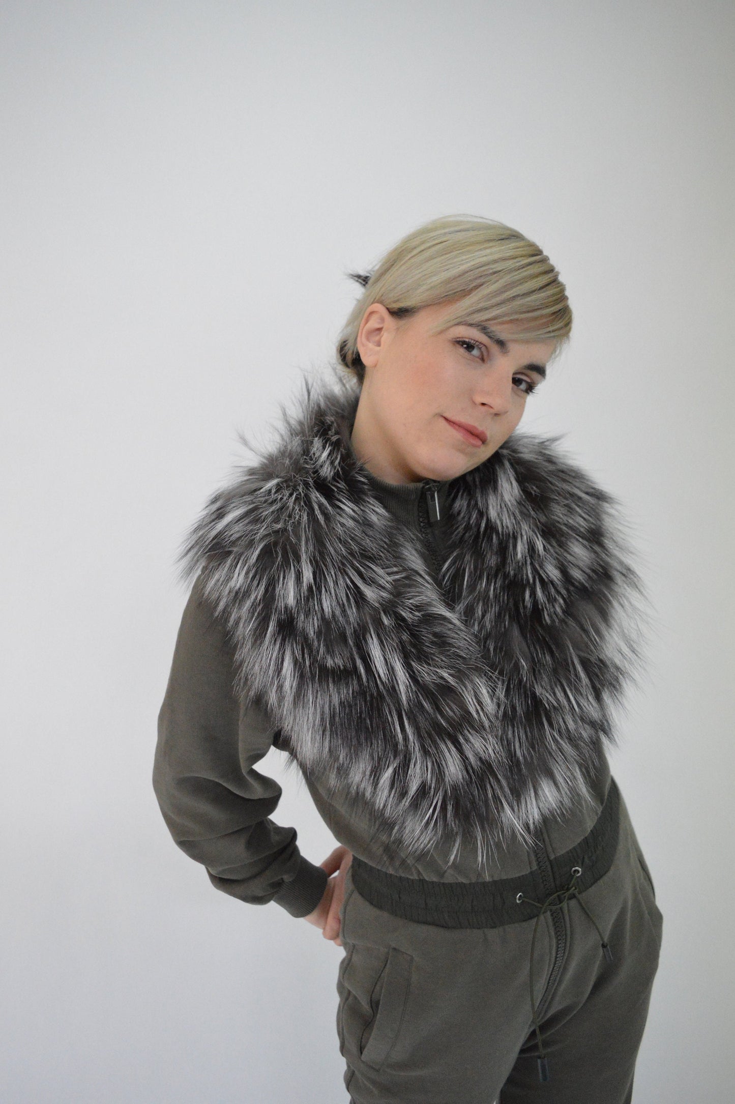 Real Silver Fox Fur Collar: Bridal Winter Stole Shawl