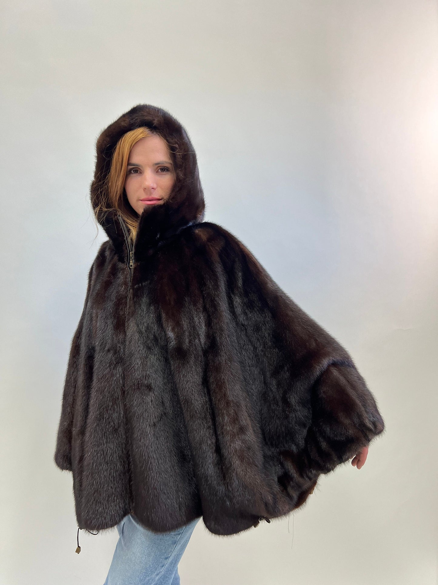 Mahogany Mink Fur Hooded Cape: Luxury Poncho with Pockets