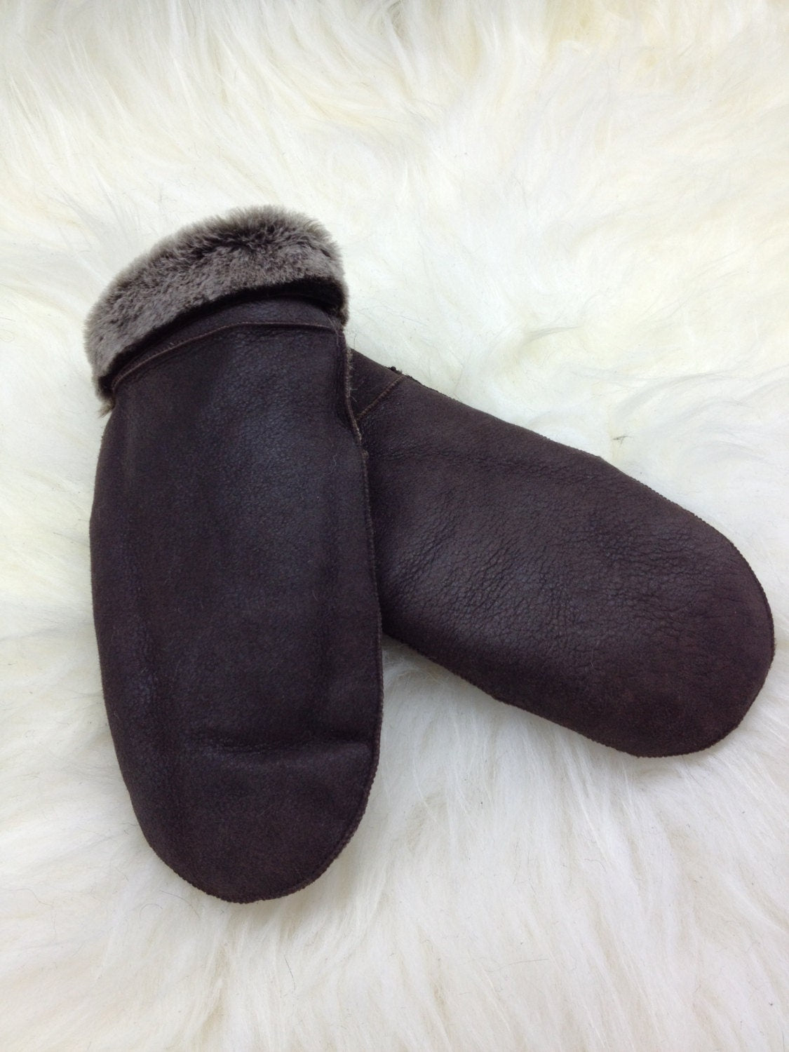 Shearling Fur Mittens: Genuine Sheepskin Gloves for Adults