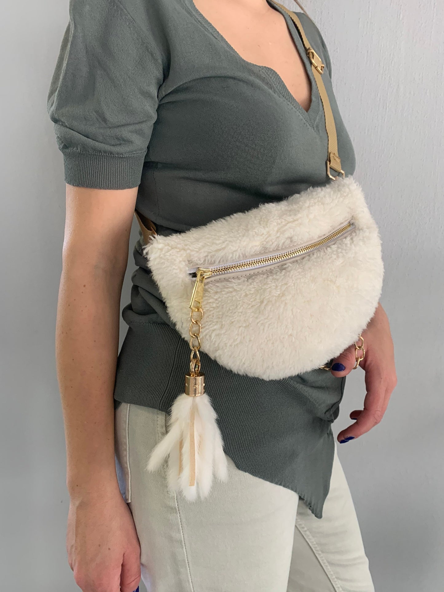 White Sheepskin Fur Bumbag: Multi-Wearable Shearling Fanny Bag