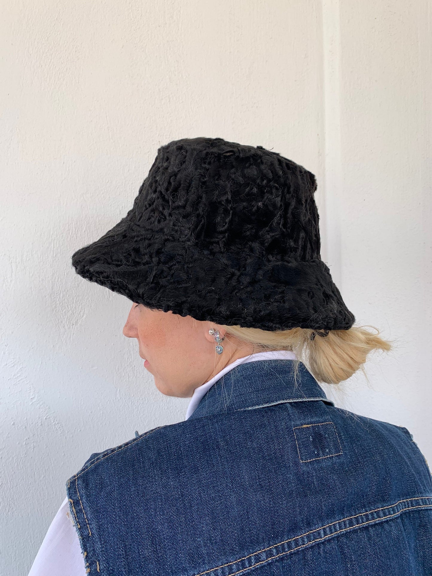Swakara Lamb Fur Bucket Hat: Black Fisherman's Warmer