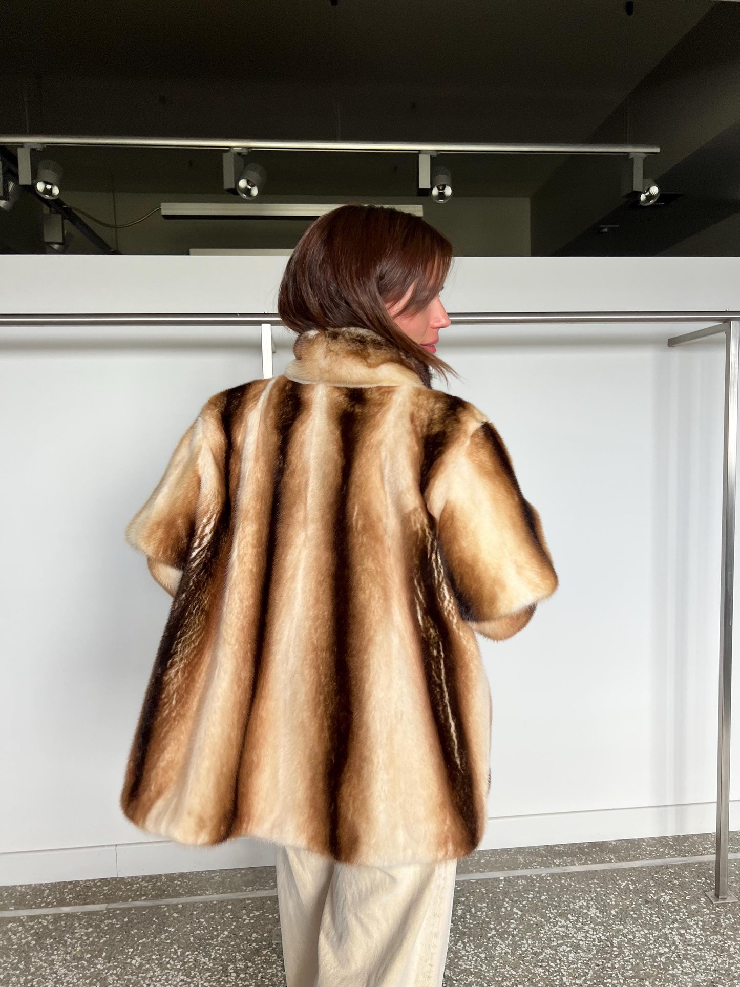 Handmade Beige Mink Fur Jacket with Removable Sleeves