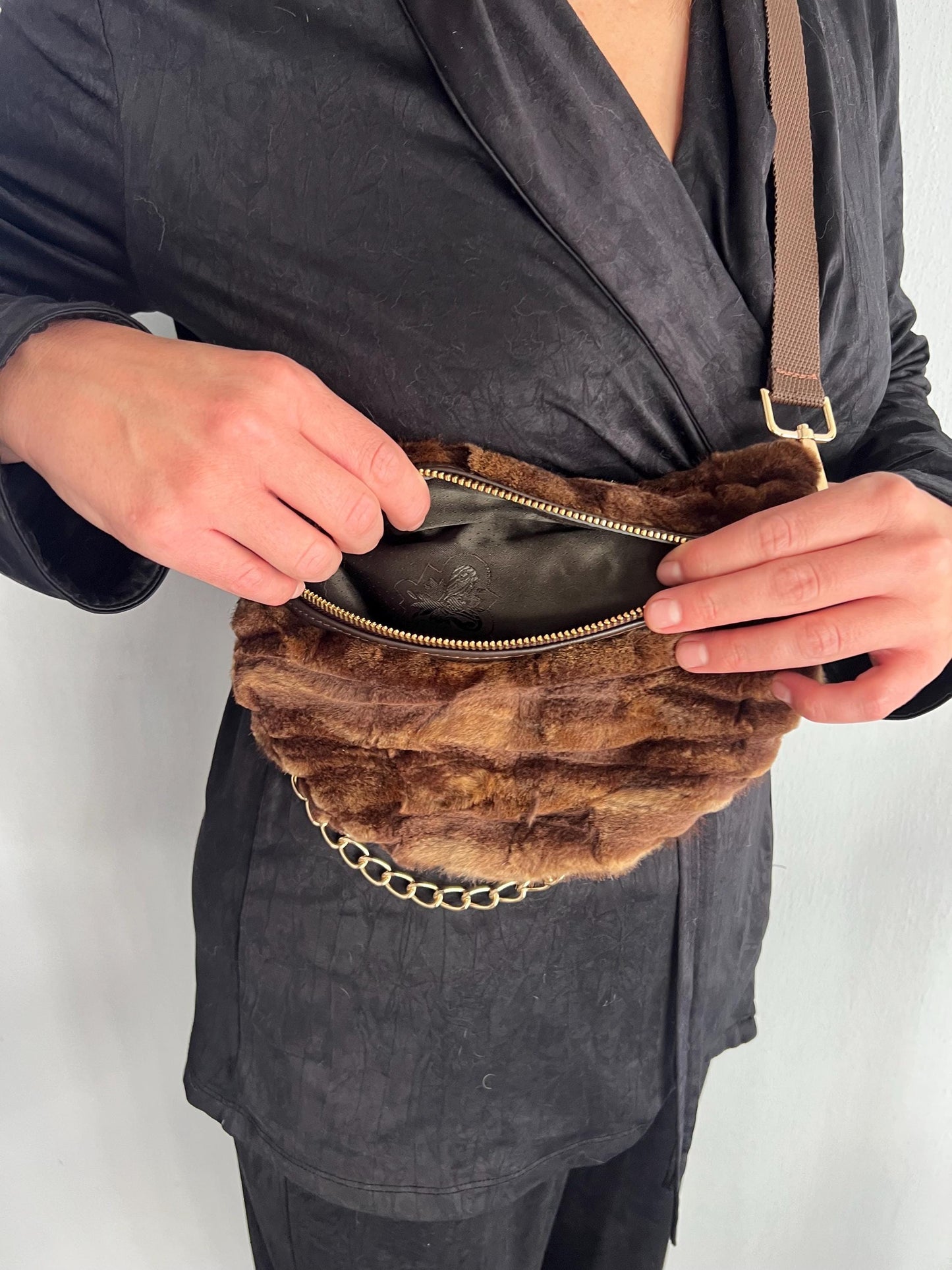 Sheared Mink Fur Bumbag: Beige Marble Fanny Pack with Chain