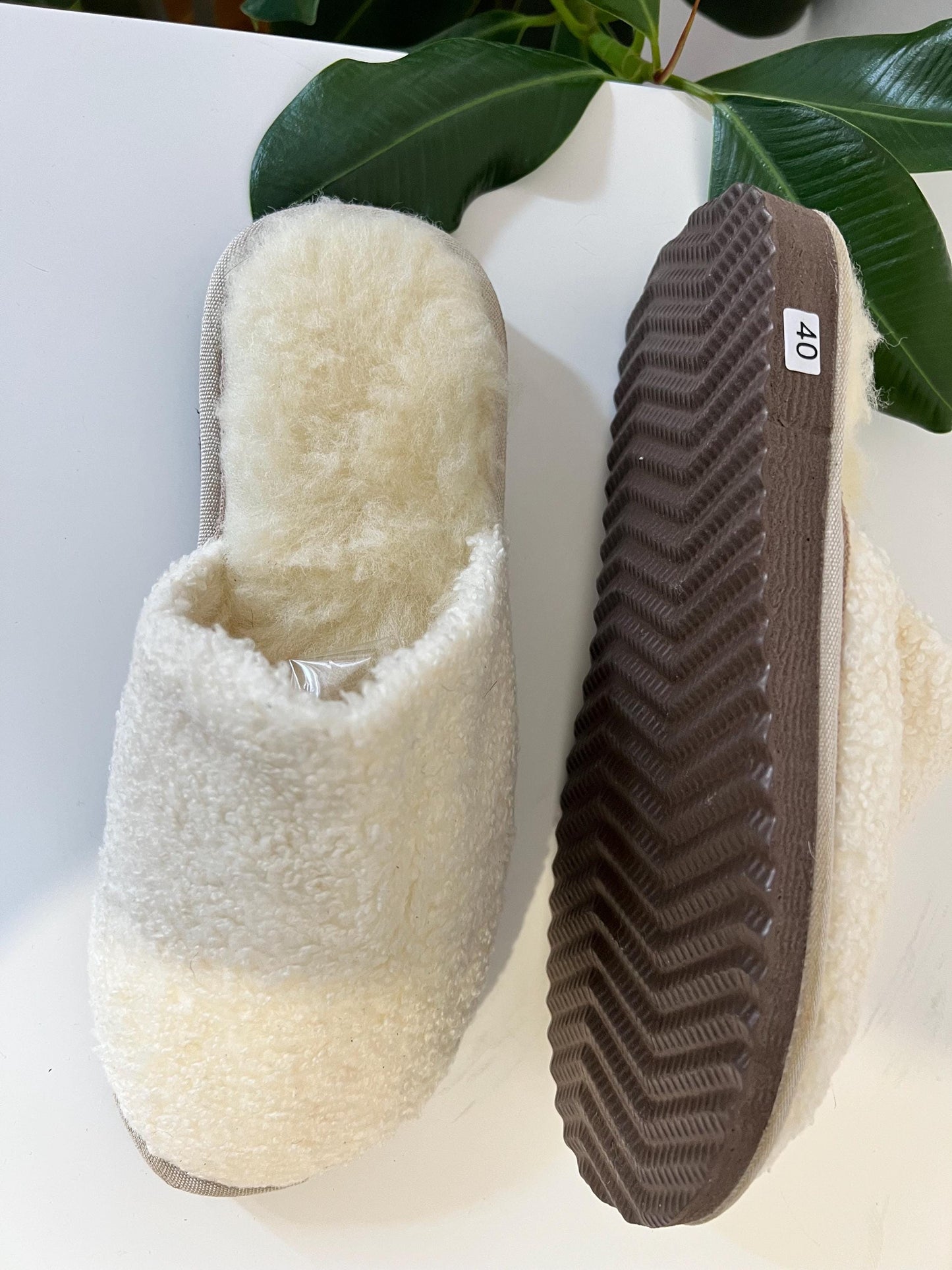 Cream Shearling Slippers: Sheepskin Fur Slides with Bouncing Sole