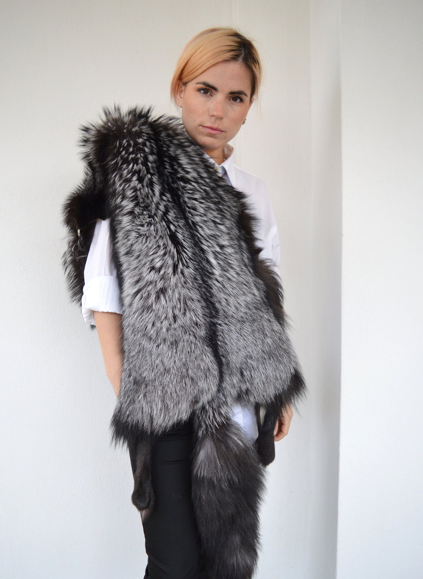 Genuine Silver Fox Fur Pelt: Luxury DIY Craft Material fox skin, Saga assured.