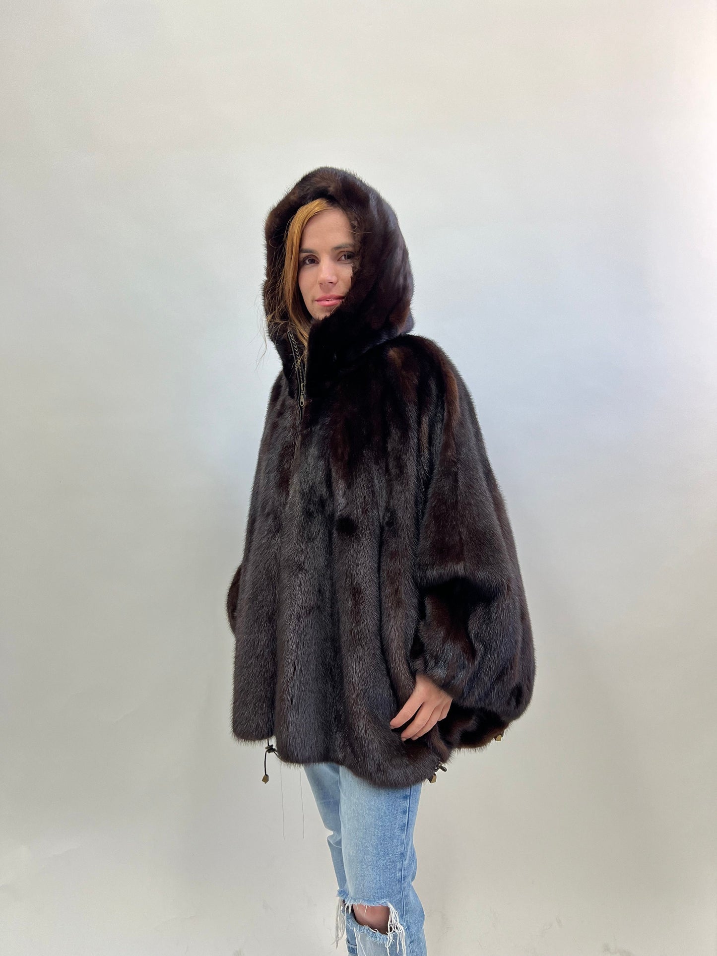 Mahogany Mink Fur Hooded Cape: Luxury Poncho with Pockets