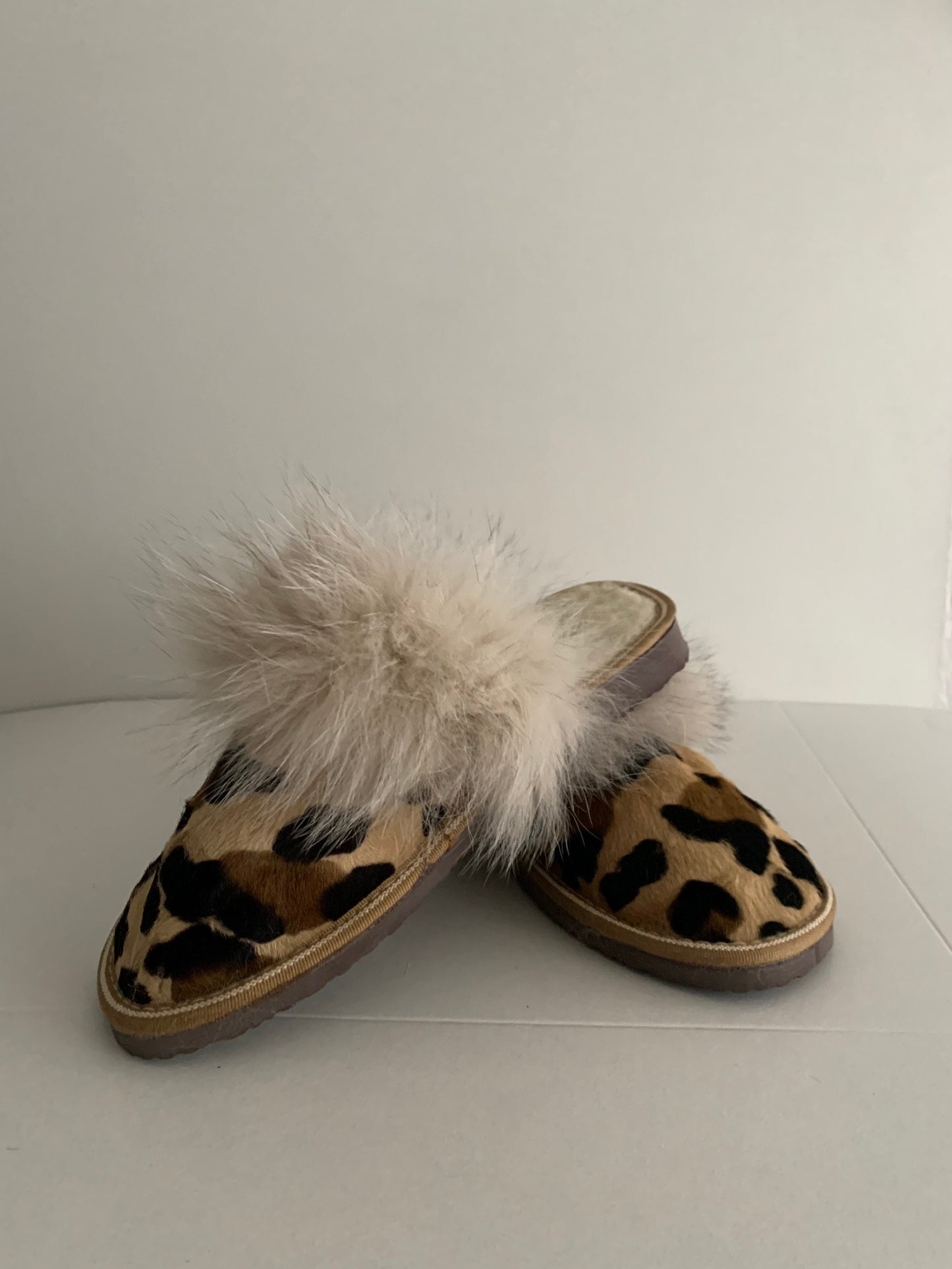 Genuine shearling slippers for women cowhide fur print with fox fur trim,  with foam sole fur slippers. Lightweight mouton fur.