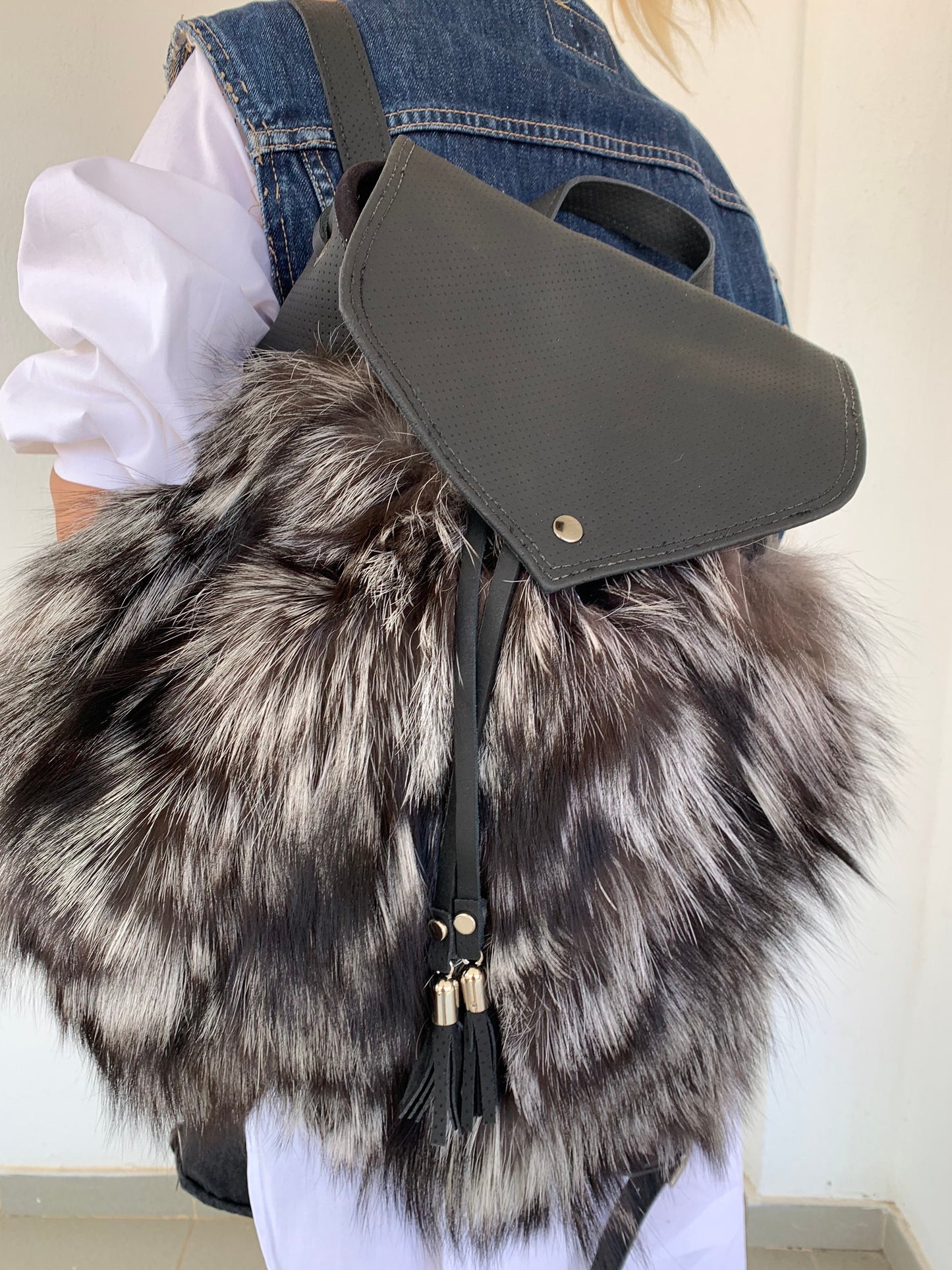 Real Leather & Silver Fox Fur Backpack: Adjustable Straps