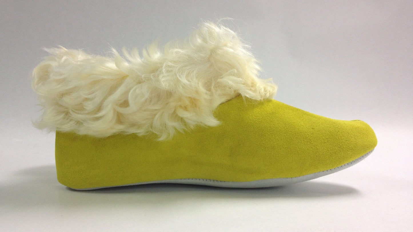 Genuine Shearling Slippers: Suede Leather & Toscana Fur Trim