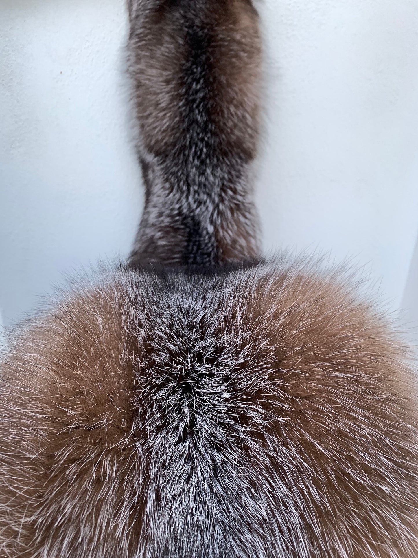 Genuine Crystal Fox Fur Pelt: Luxury DIY Craft skin from saga auction.