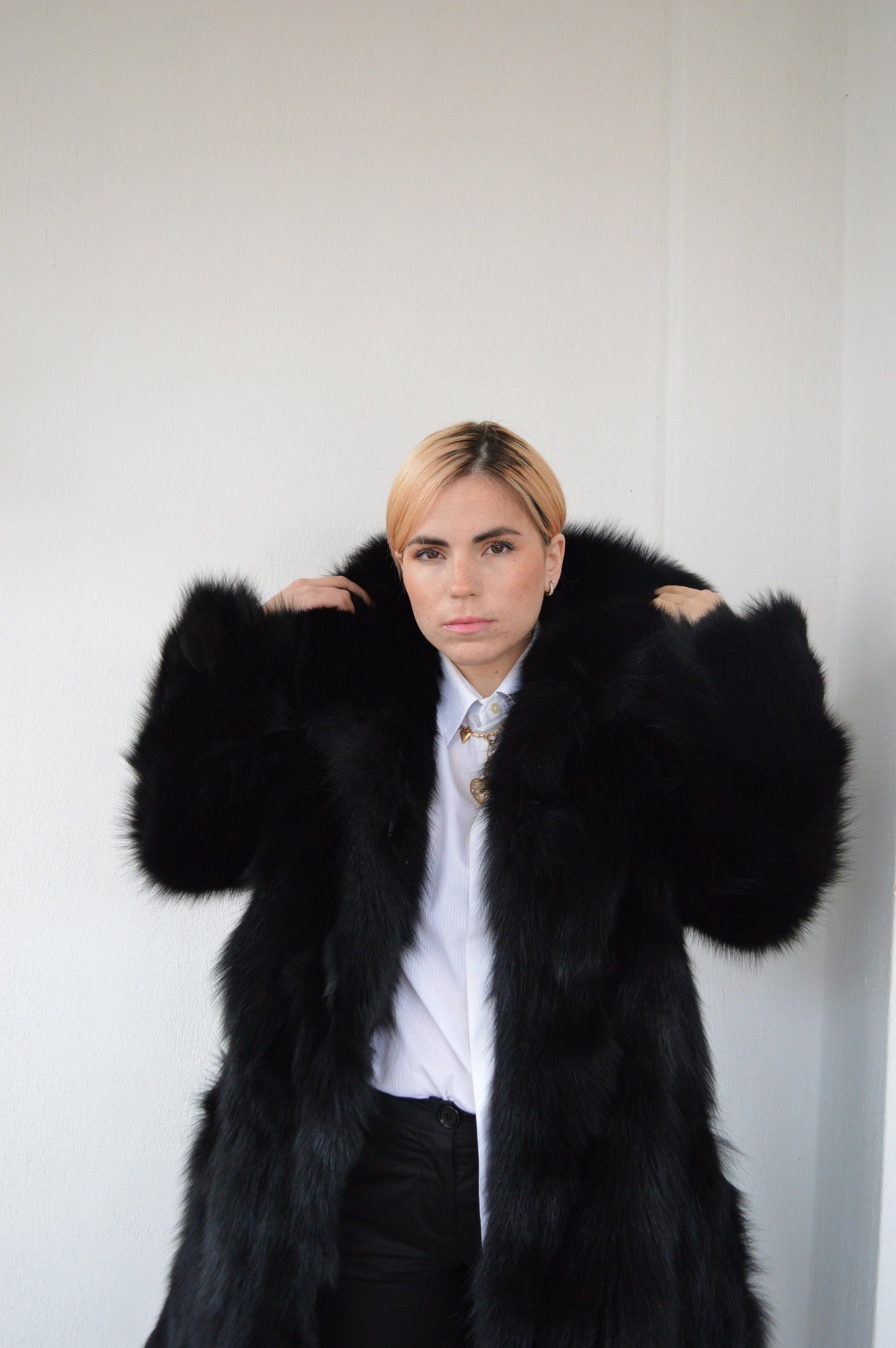 Handmade Black Fox Fur Hooded Coat: Luxury Winter Stroller