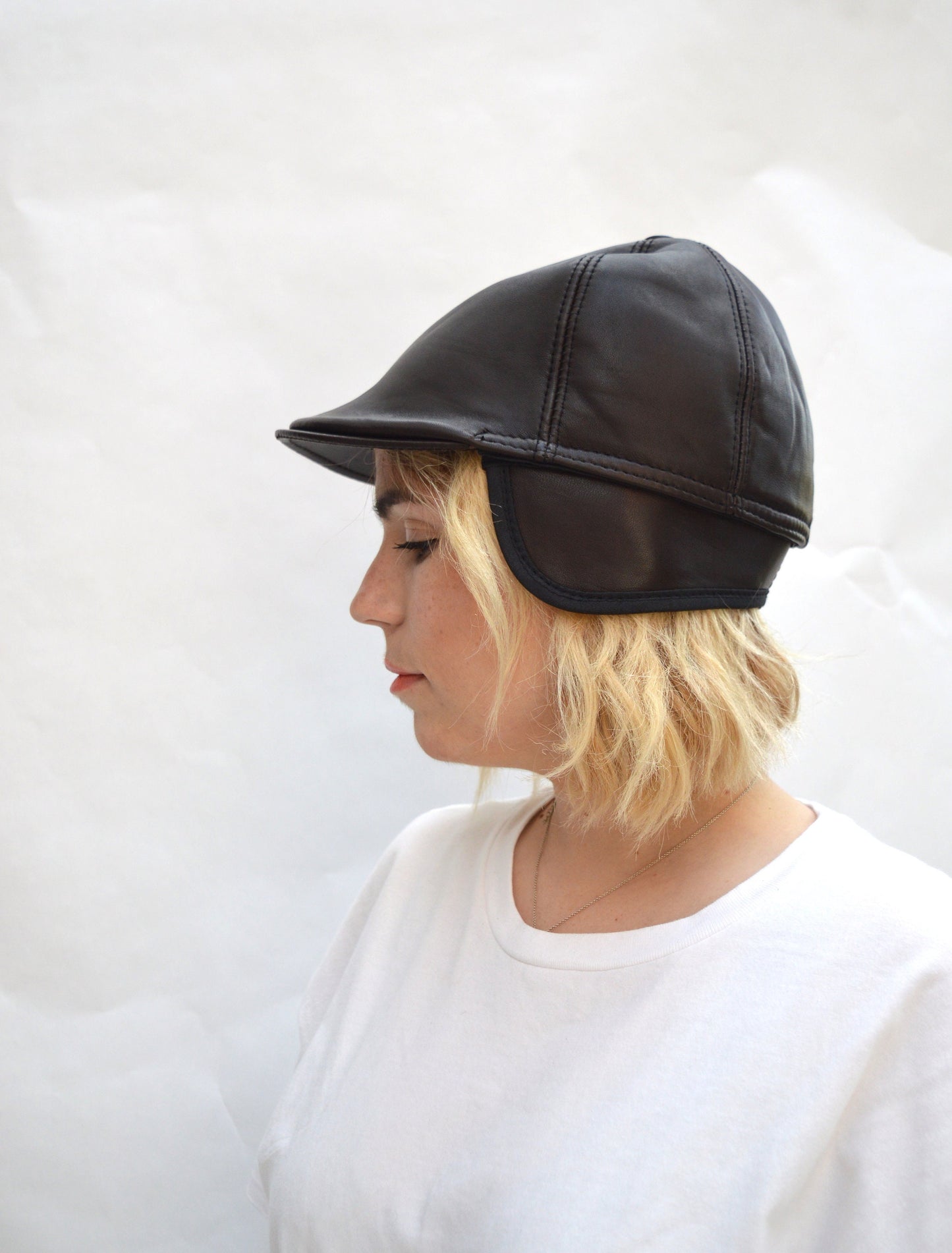 Leather Equestrian Cloche Hat: Cowhide Riding Cap with Velour Lining