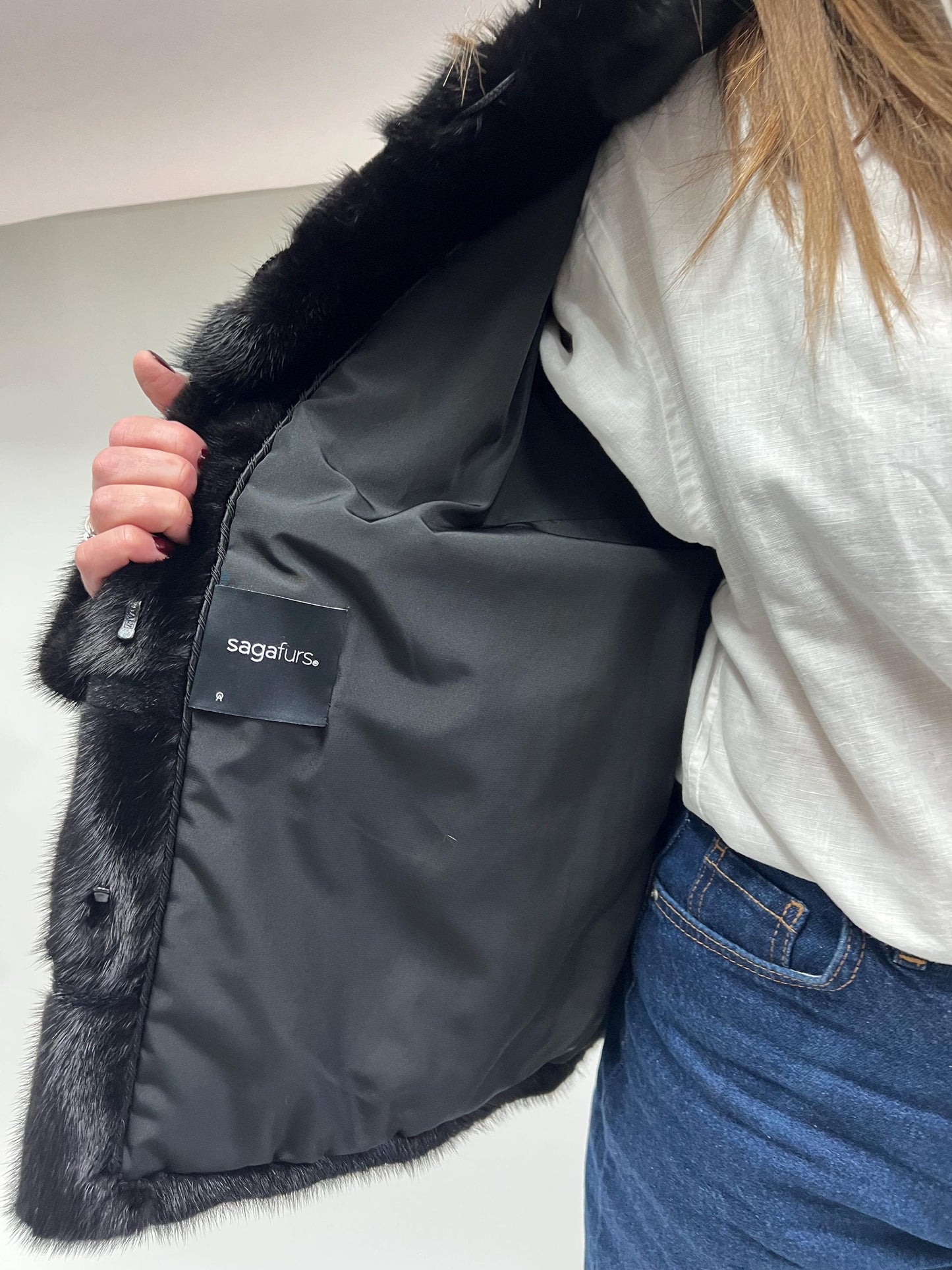 Saga Mink Fur Bolero Jacket: Black Horizontal Collar, Full Skin