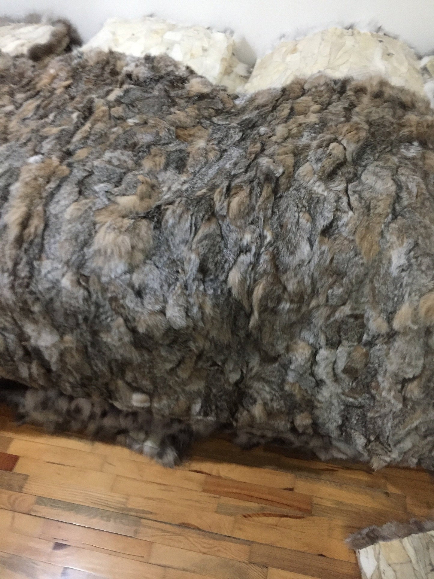 Real Fox Fur Throw Blanket: Luxury Bedspread, Warm Deco (82.61x45.2 inches)