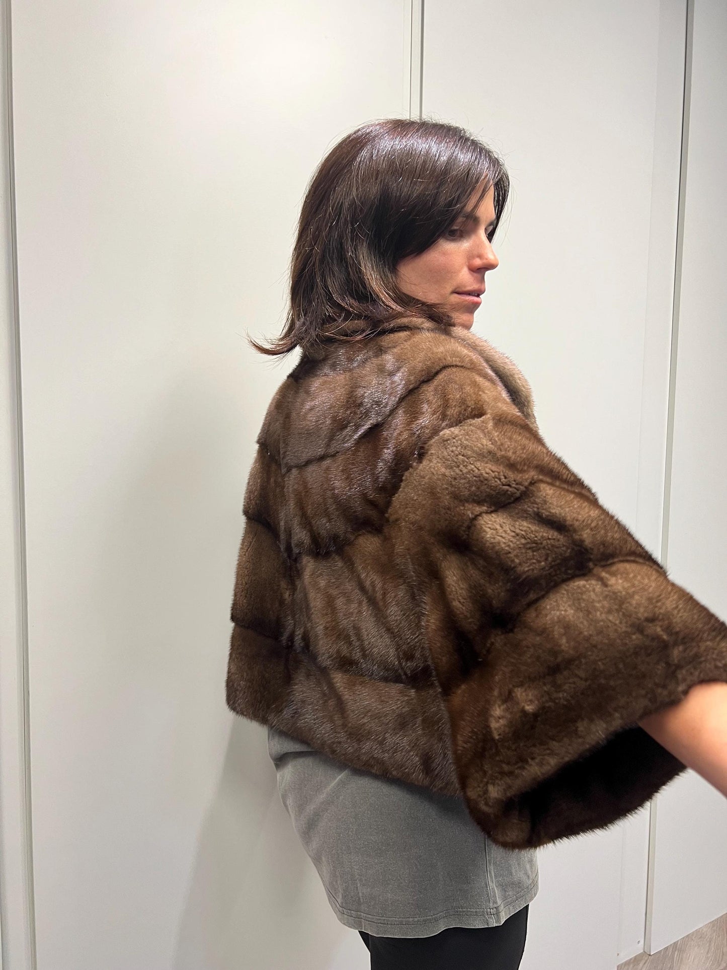 Brown cape Mink Fur Jacket: Handmade Saga Mink Coat