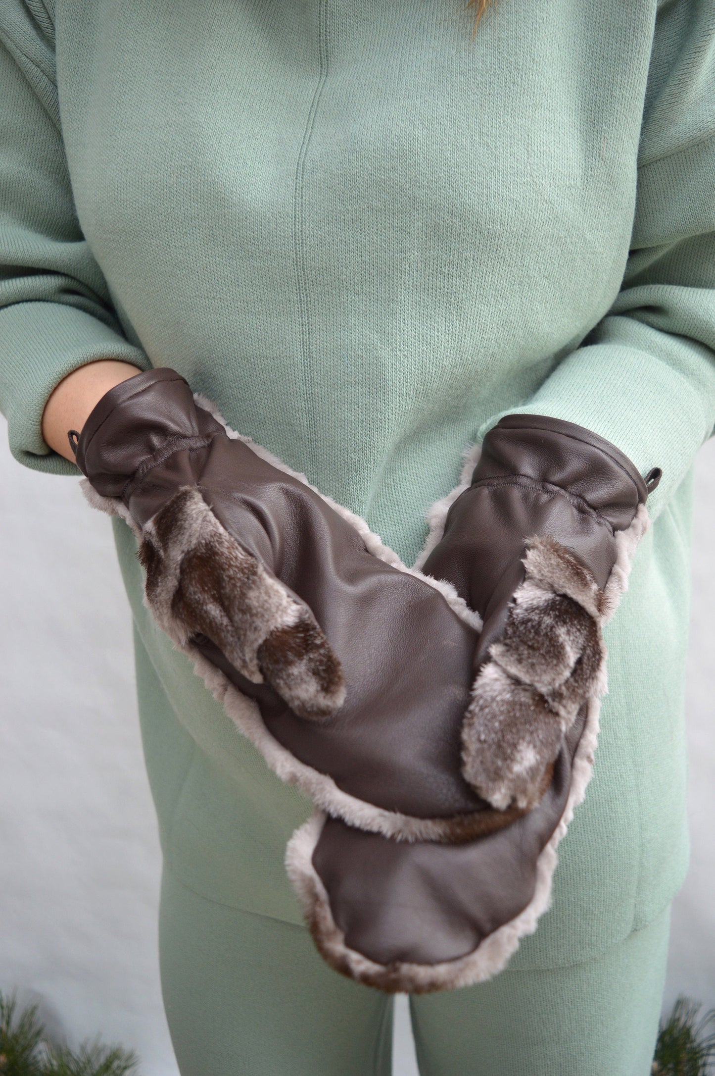 Sheared Mink Fur Mittens: Nappa Leather, Adjustable String