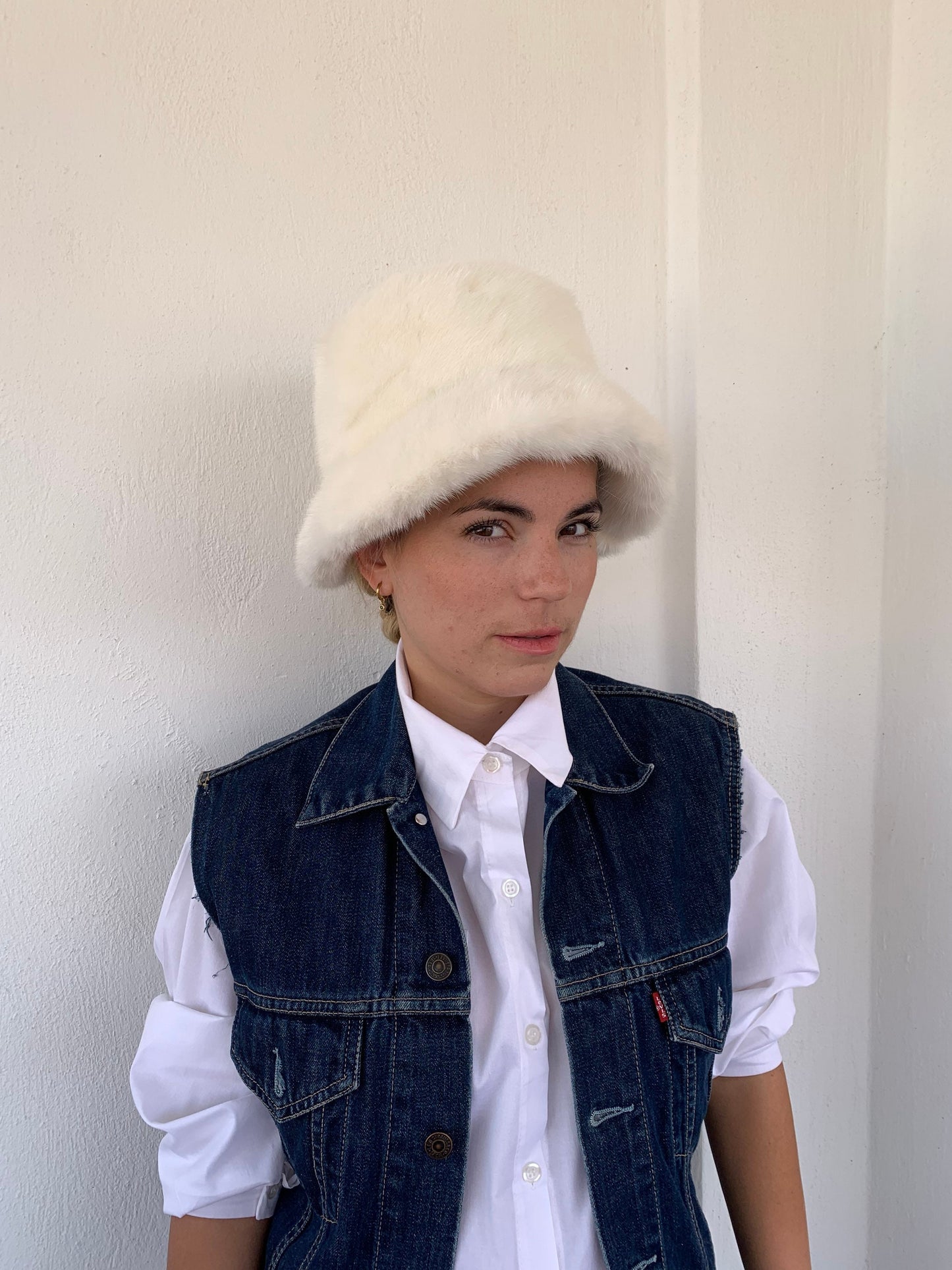 White Mink Fur Bucket Hat: Stylish Winter Warmer