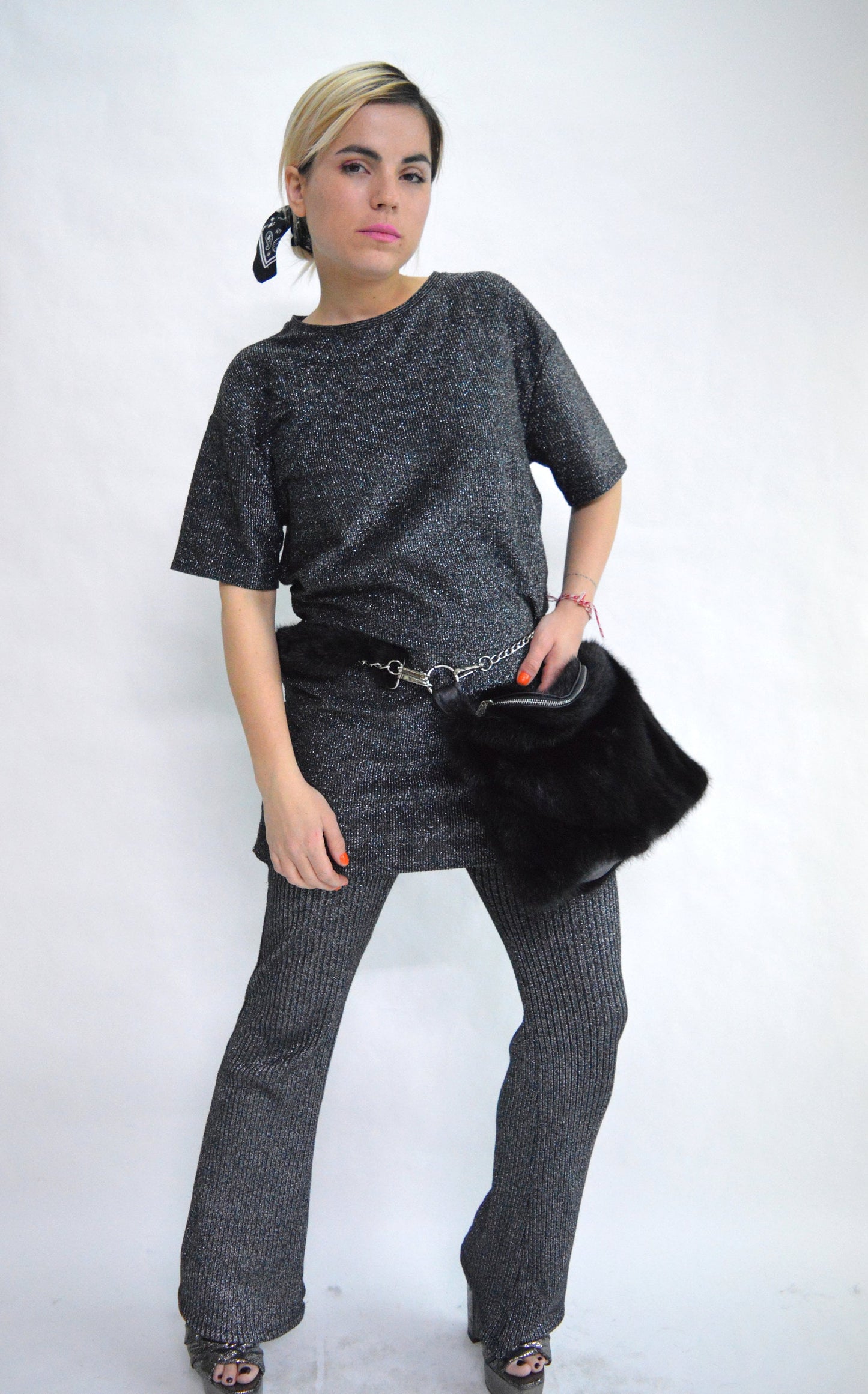 Handmade Black Mink Fur Shoulder Bag: Leather & Chain Detail