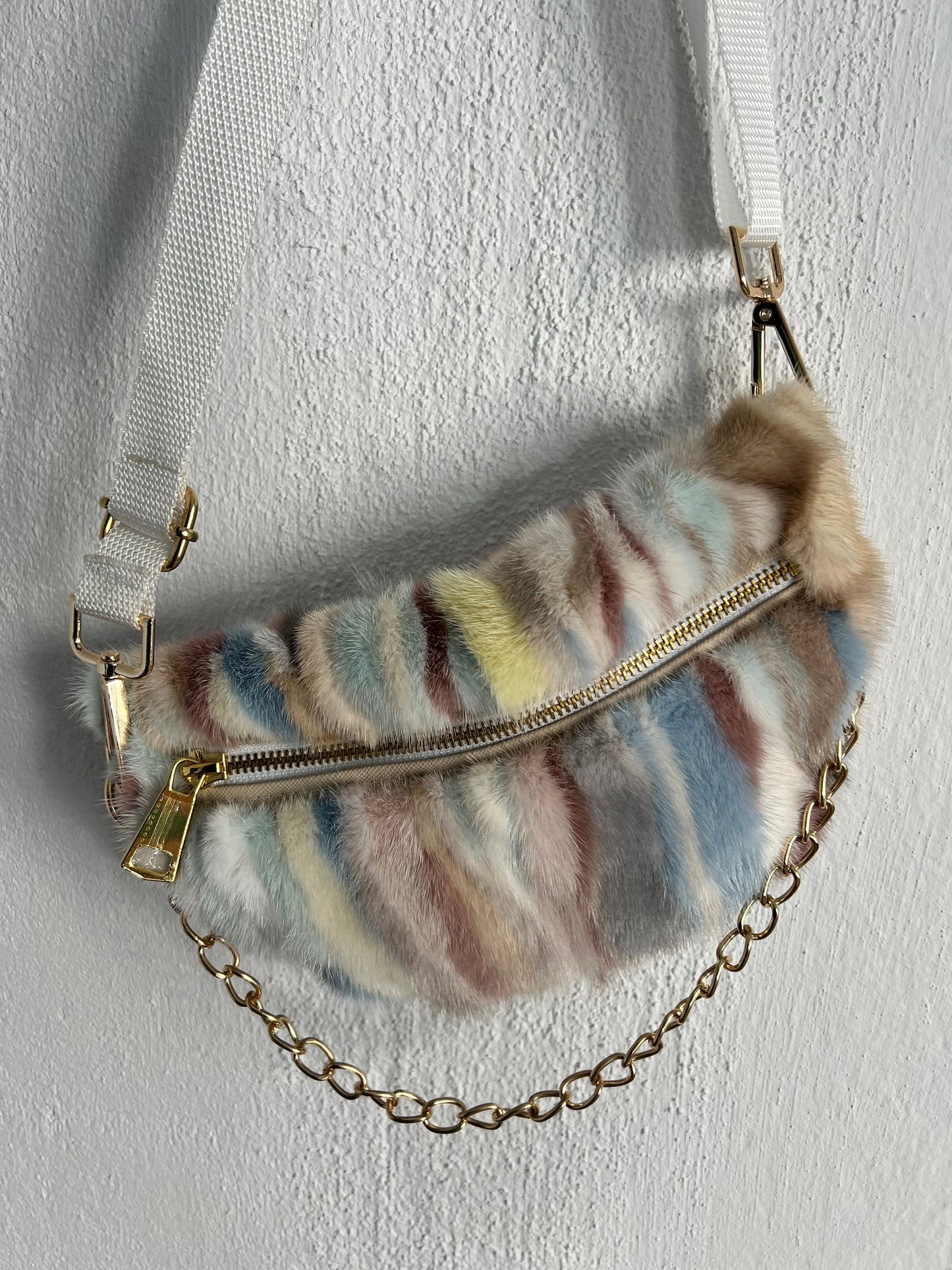 Real mink fur bumbag in multicolor with chain and zipper,fanny pack for waist, back or shoulder. Soft and lined fanny fur bag. Luxury gift