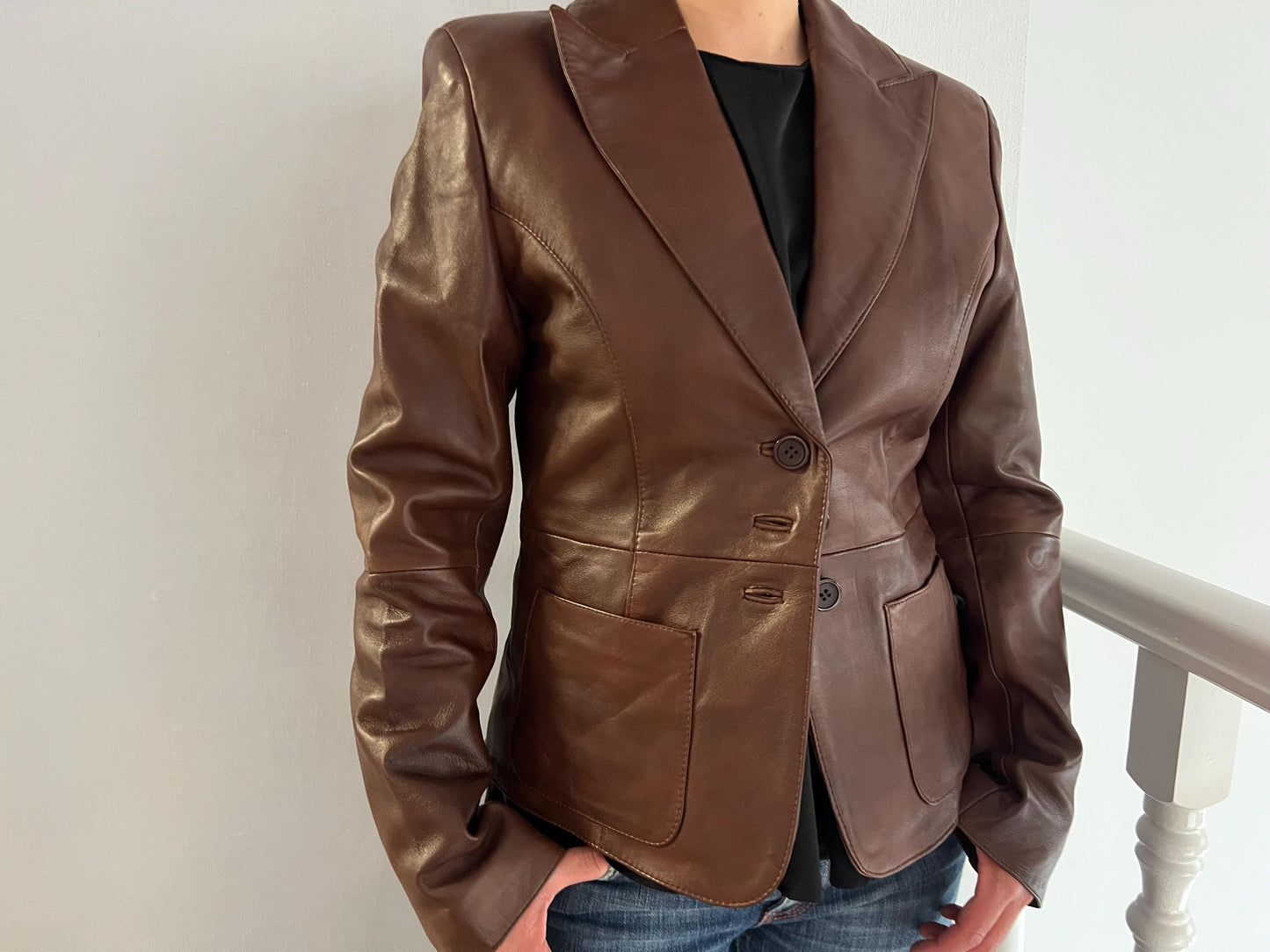Handmade Nappa Lamb Leather Jacket in choco Brown - Fitted leather blazer with button closure.